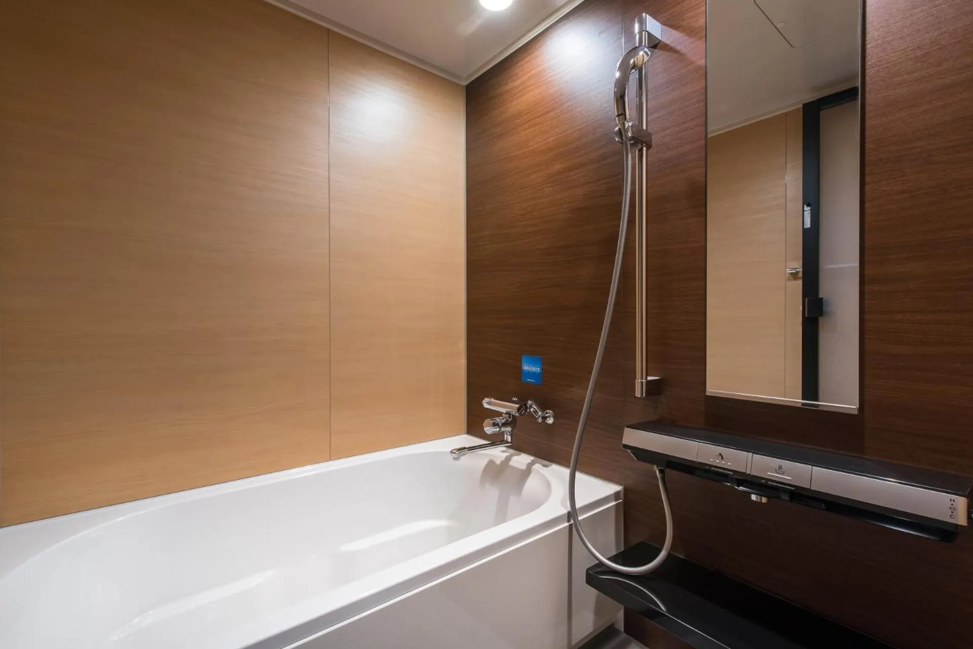 Photo of the whole room in Enoca Hotel