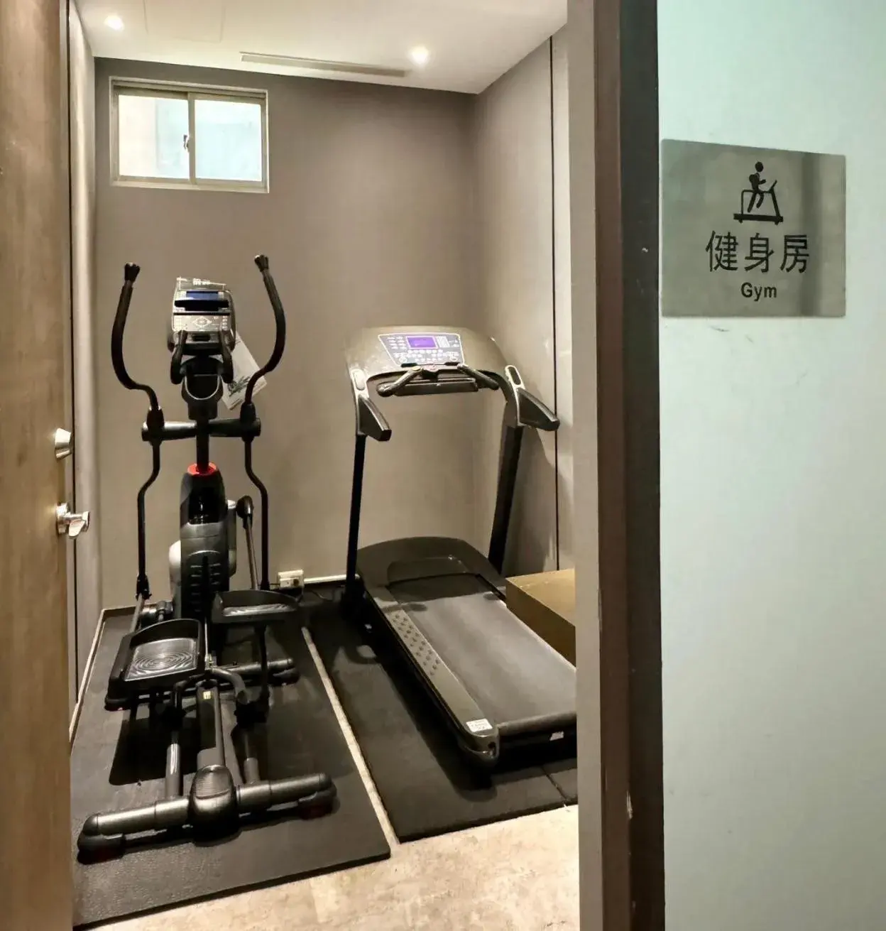 Fitness centre/facilities in Harbour 10 Hotel Fitness centre/facilities in Harbour 10 Hotel