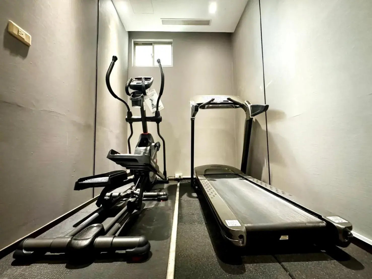 Fitness centre/facilities in Harbour 10 Hotel Fitness centre/facilities in Harbour 10 Hotel