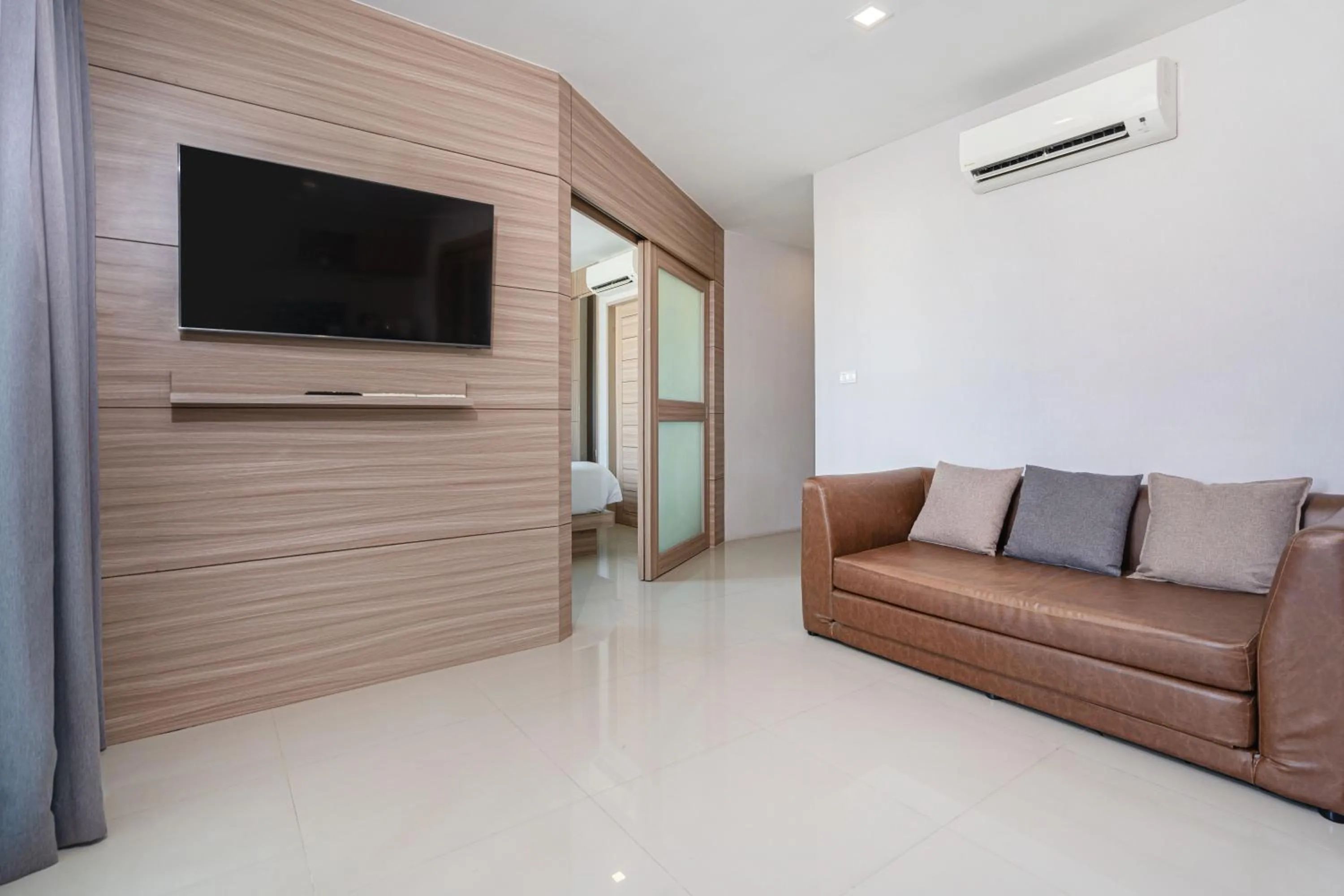 Facade/entrance, Seating Area in Patong Bay Residence