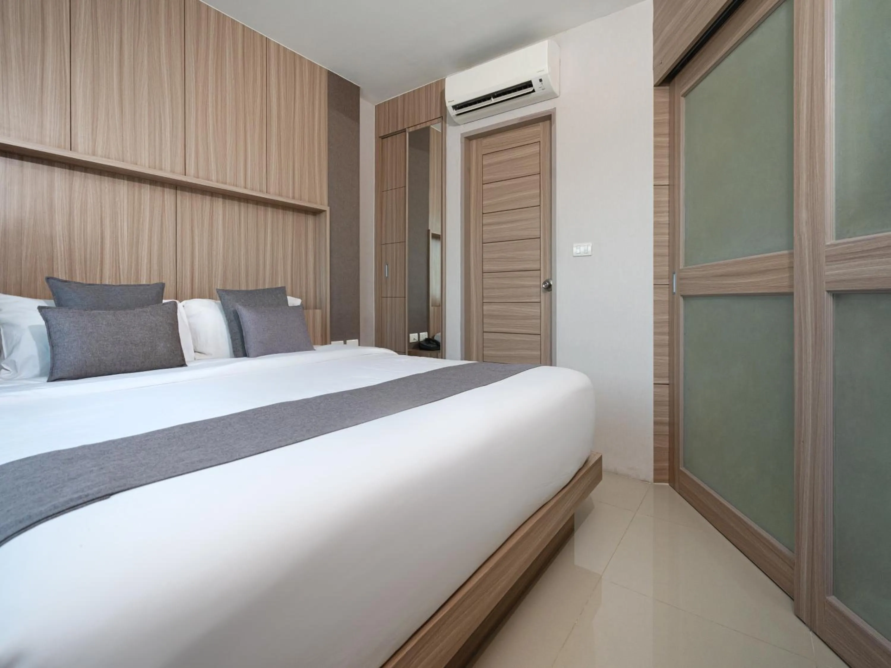 Bedroom in Patong Bay Residence