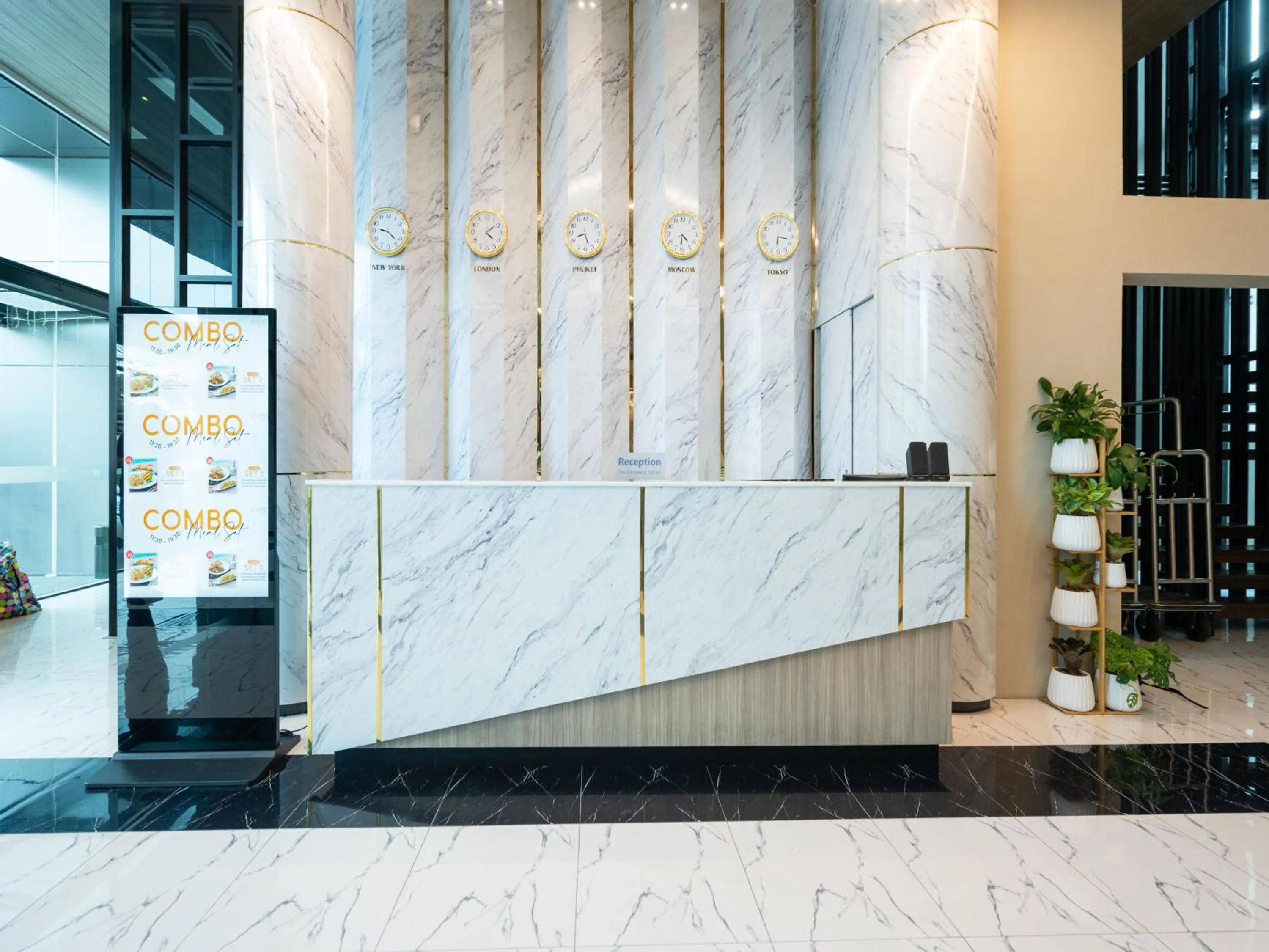 Lobby or reception in Patong Bay Residence