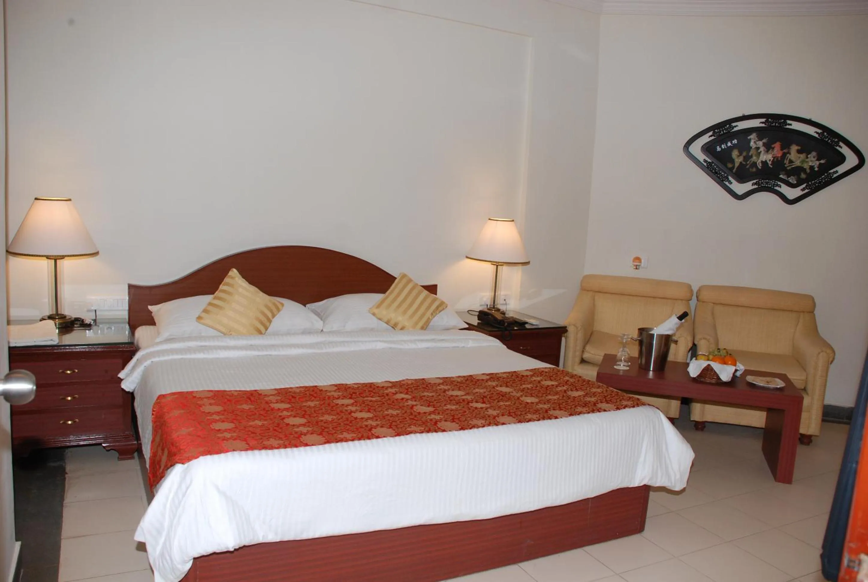 Bed in The Chariot Resort and Spa