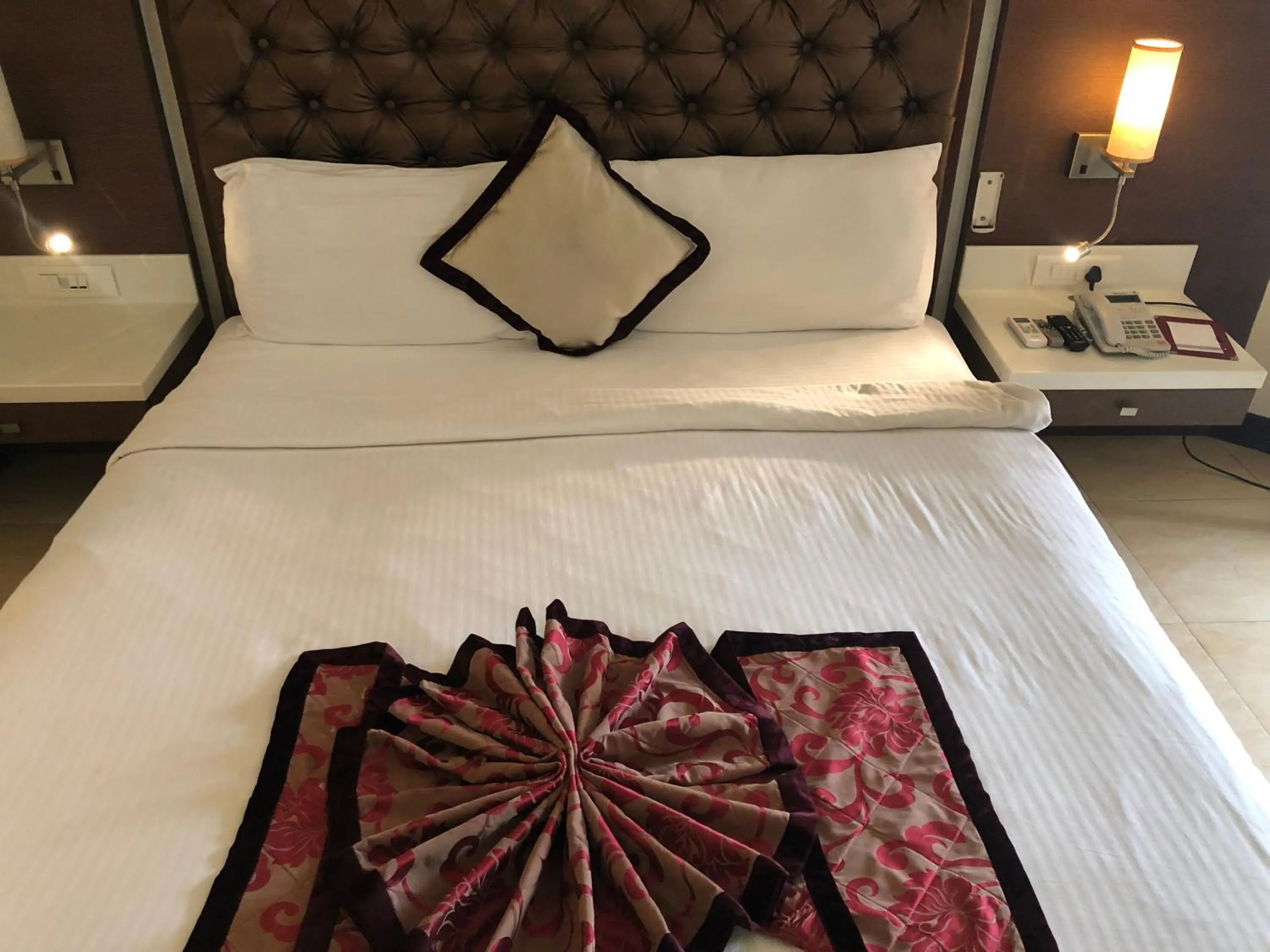 Bed in The Chariot Resort and Spa