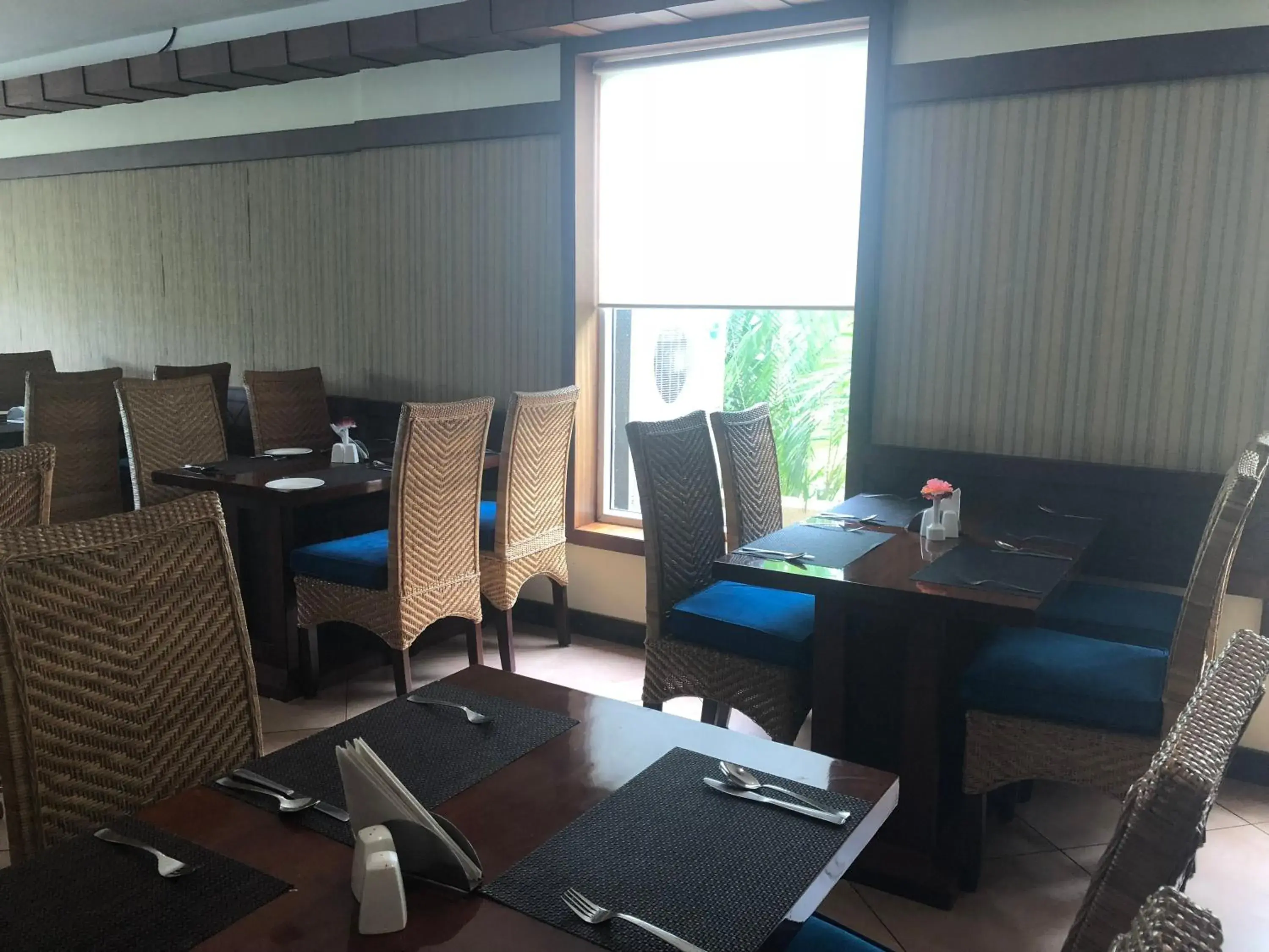 Restaurant/places to eat in The Chariot Resort and Spa Restaurant/places to eat in The Chariot Resort and Spa