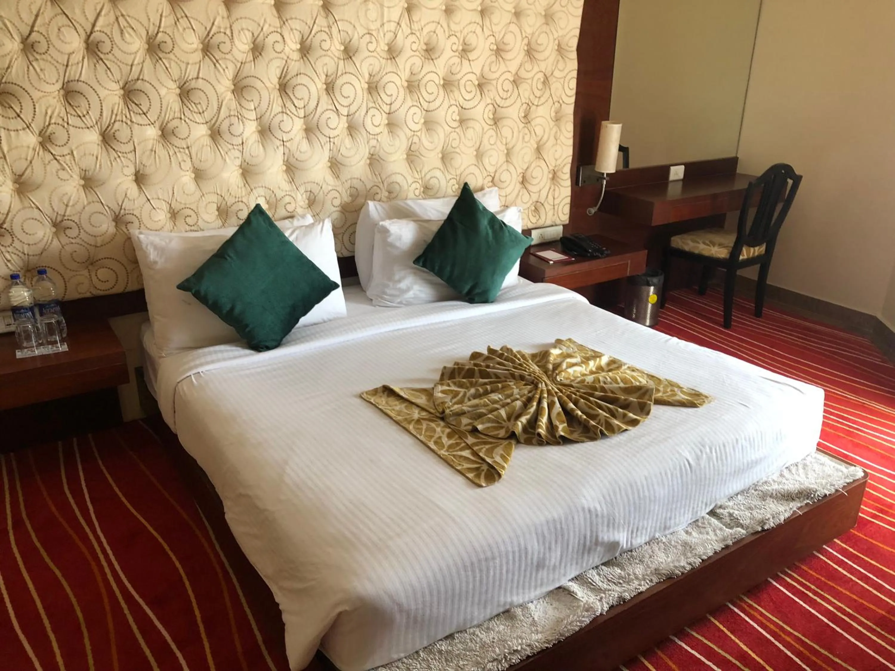 Bed in The Chariot Resort and Spa