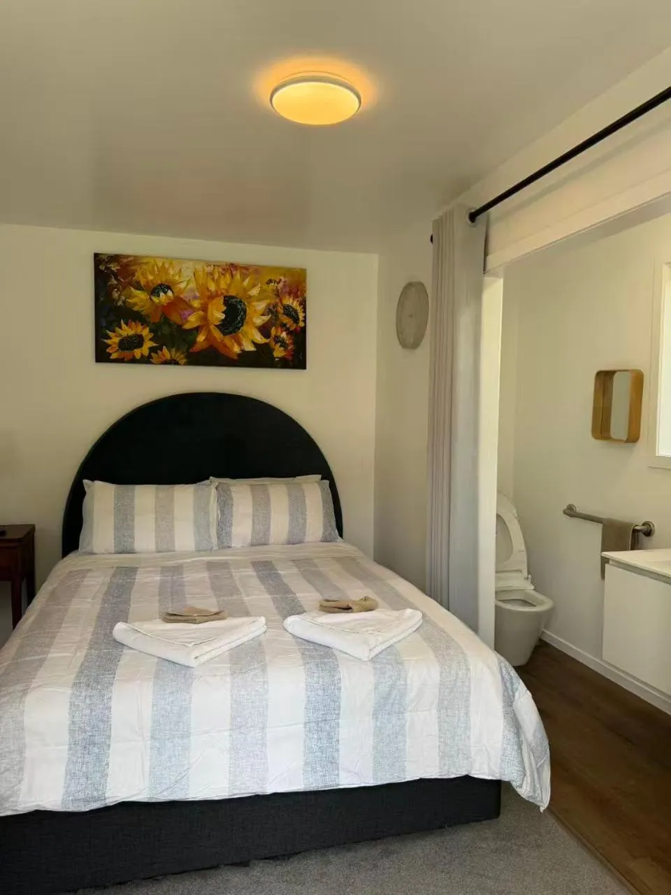 Bed in Mystery Creek Motel