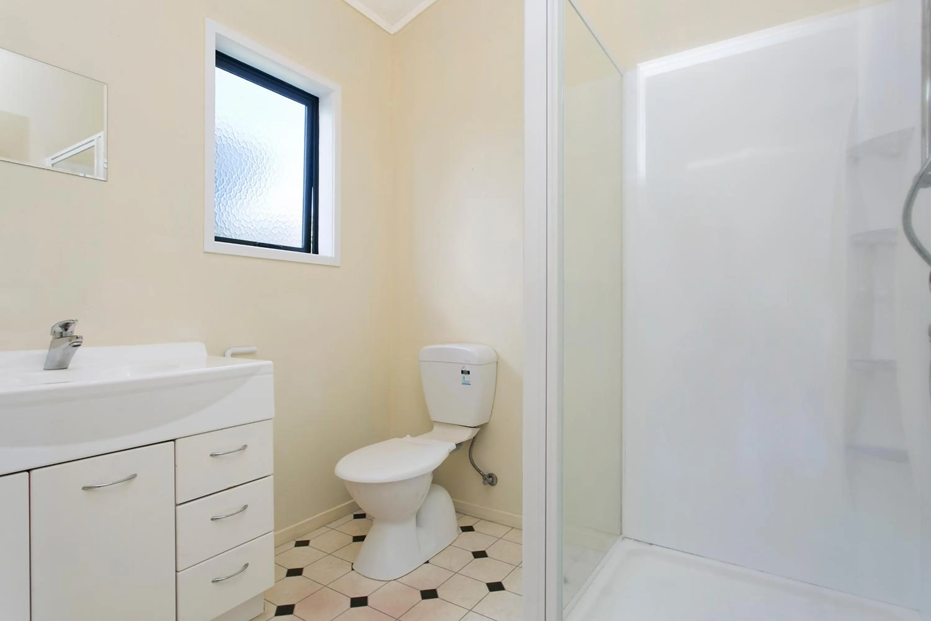 Bathroom in Mystery Creek Motel