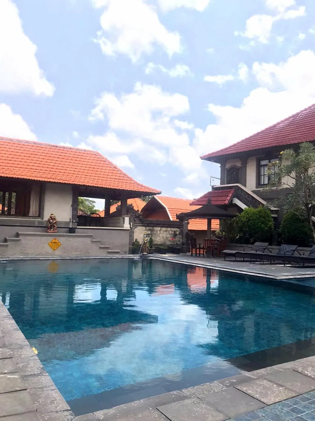 Swimming pool in Pande Permai Bungalows
