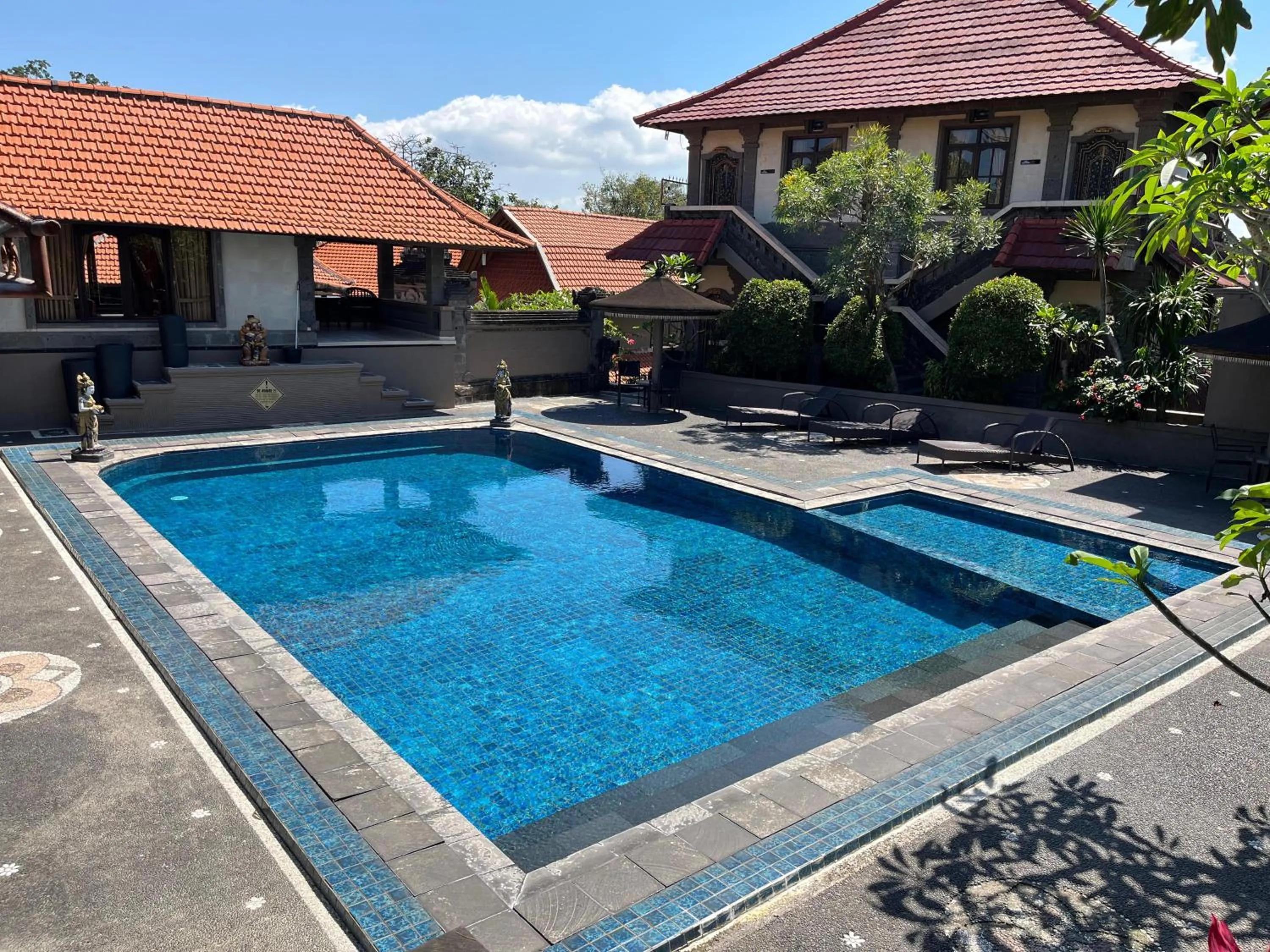 Swimming pool in Pande Permai Bungalows