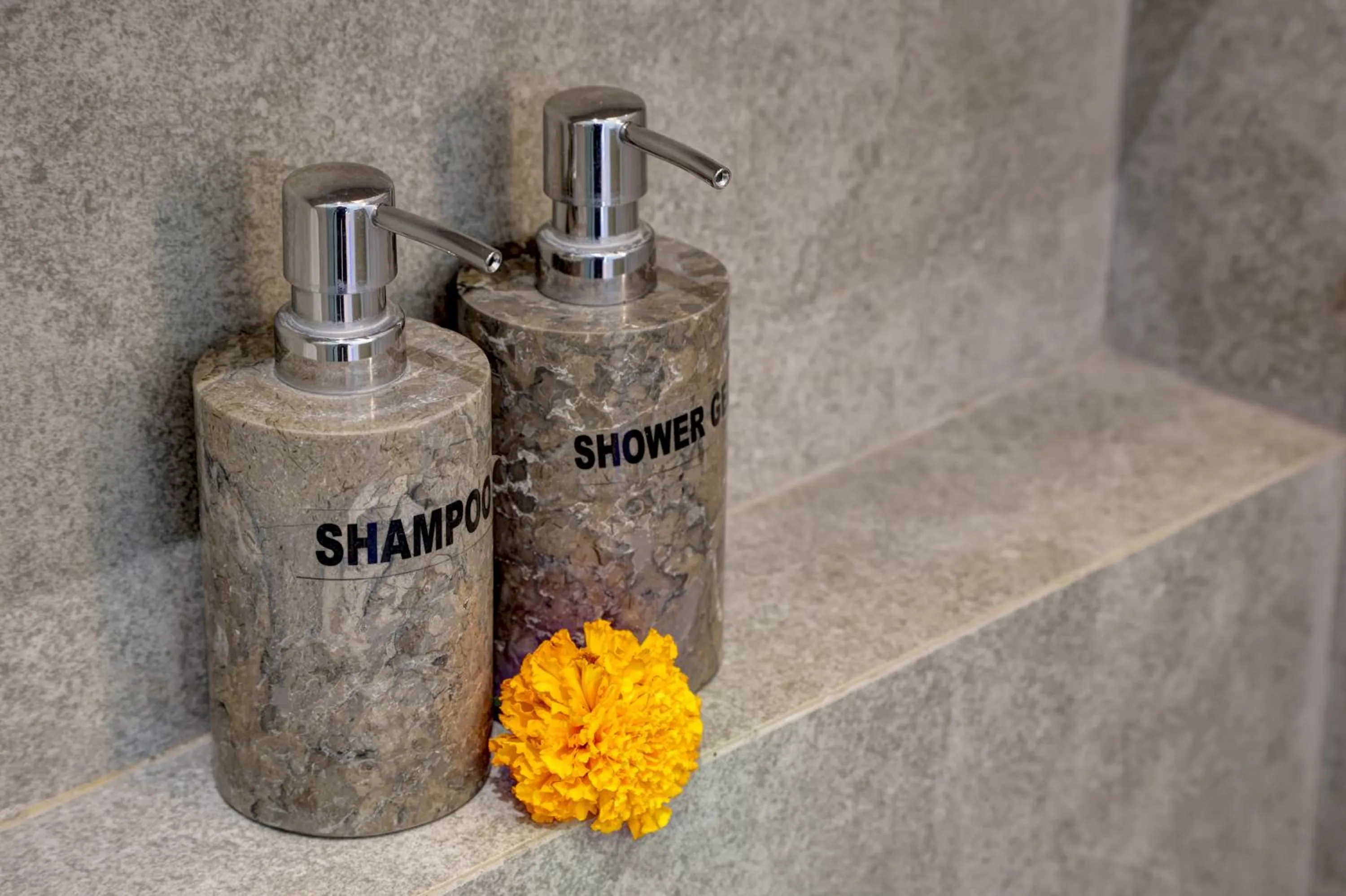 Bathroom in Kun - Kun Guest House Ubud