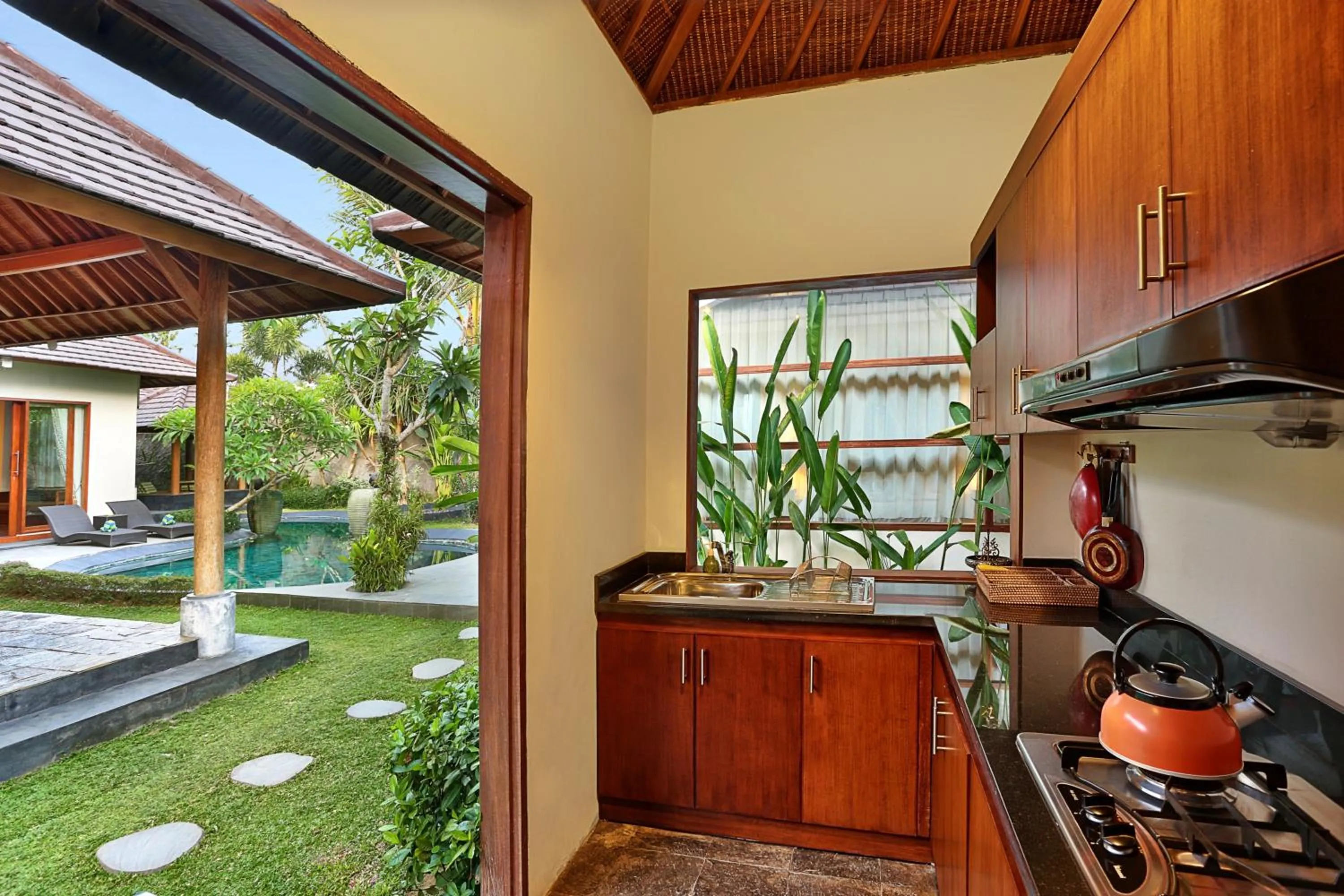 Kitchen or kitchenette in The Kampung Ubud Villa