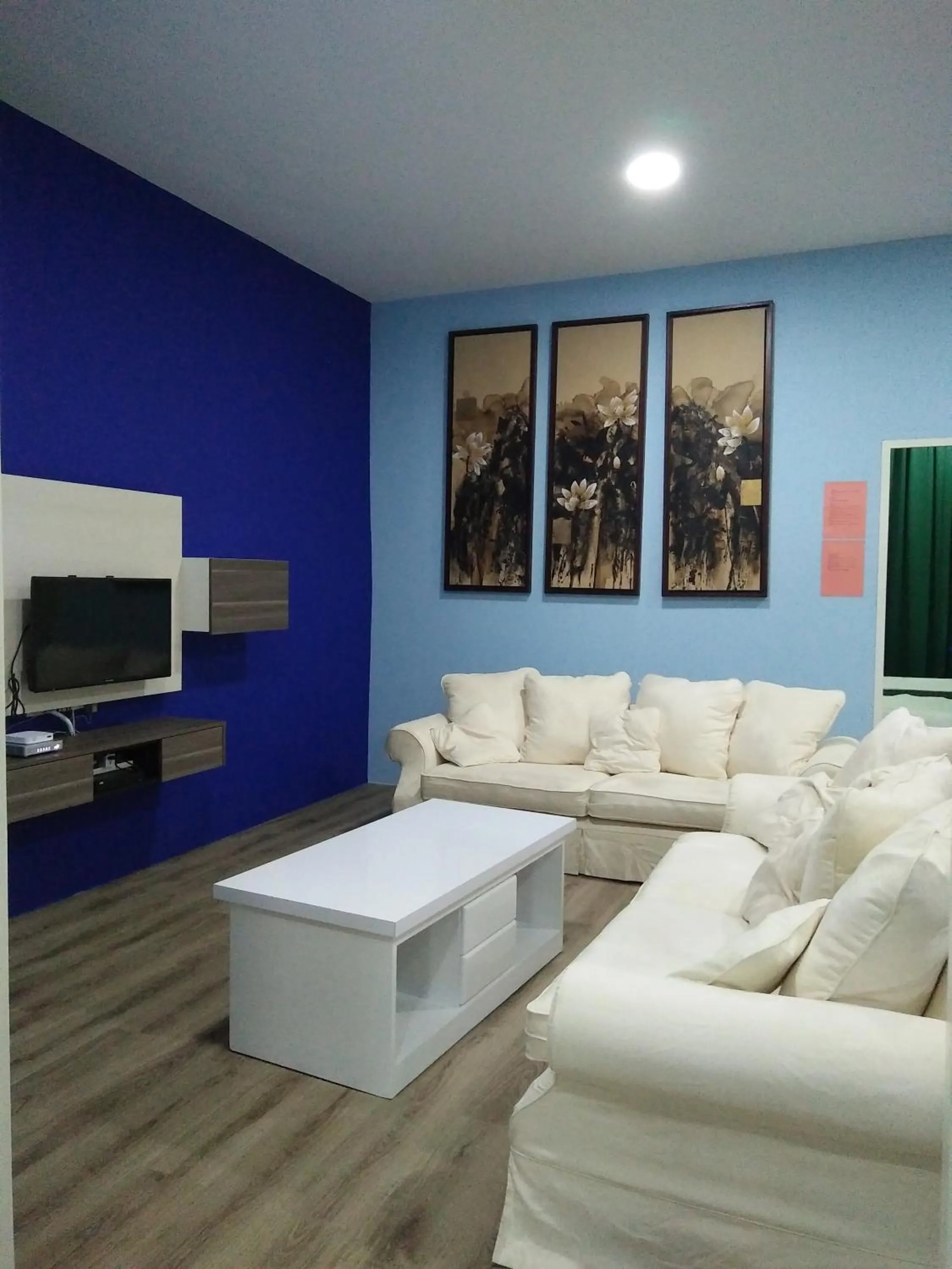 Seating area in Xenia Homestay