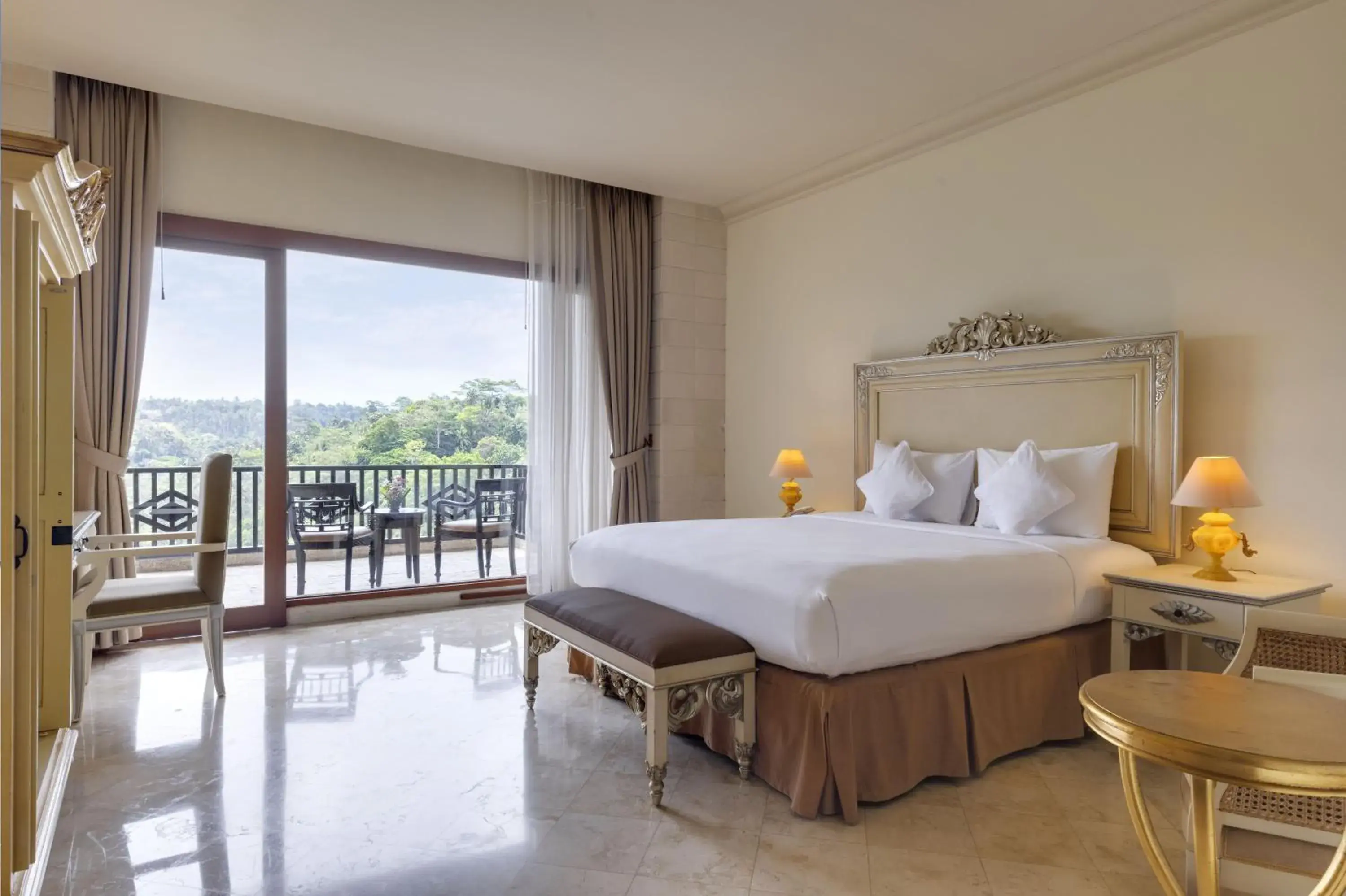 Bed in Rijasa Agung Resort and Villas Bed in Rijasa Agung Resort and Villas