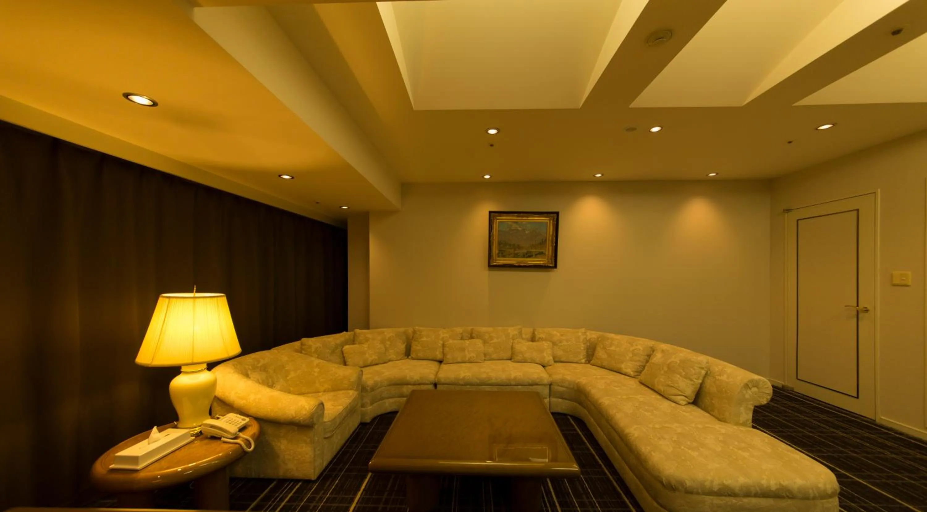 Living room in Kofu Kinenbi Hotel