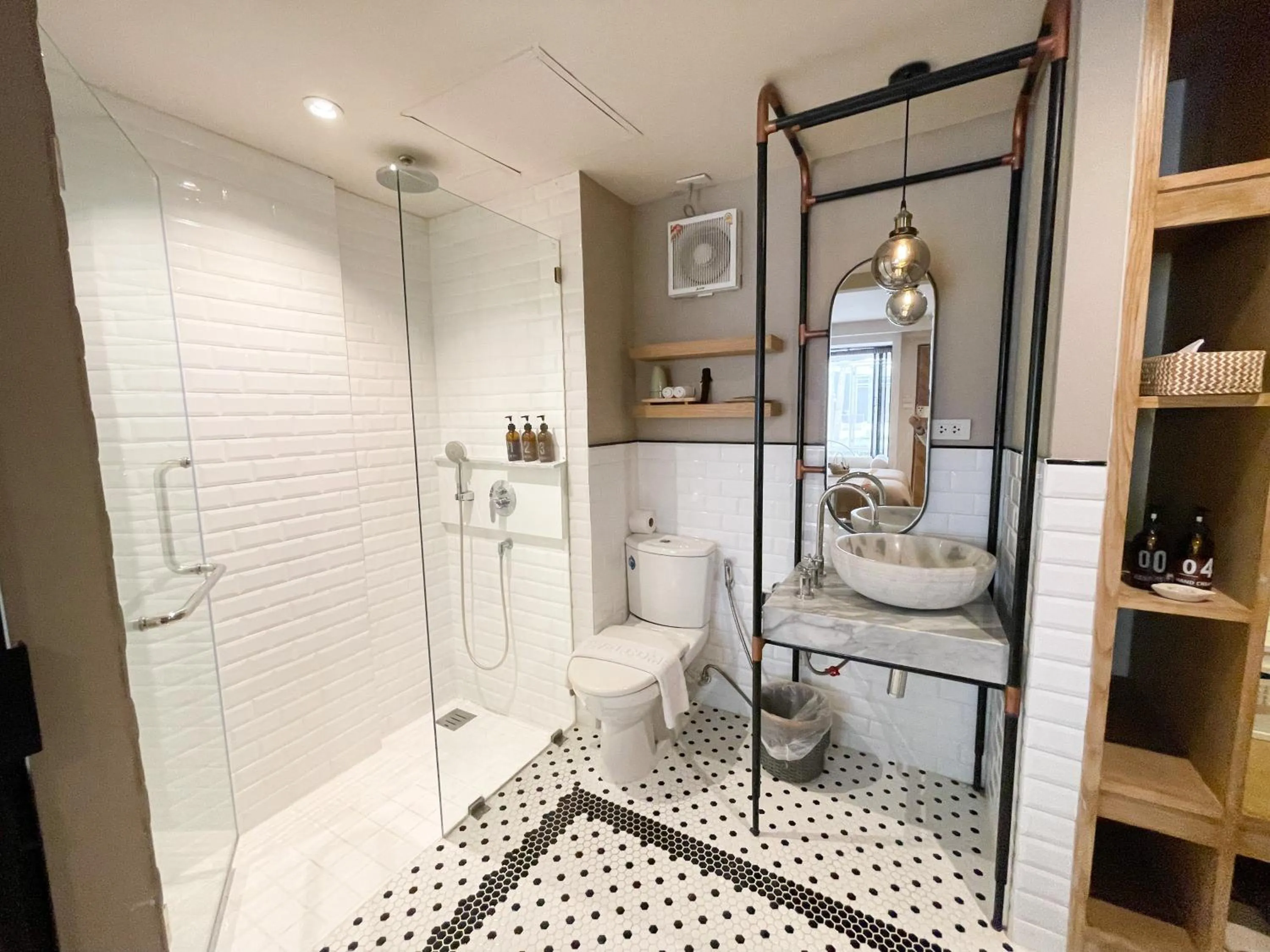 Shower in Treevana Club Chiangmai