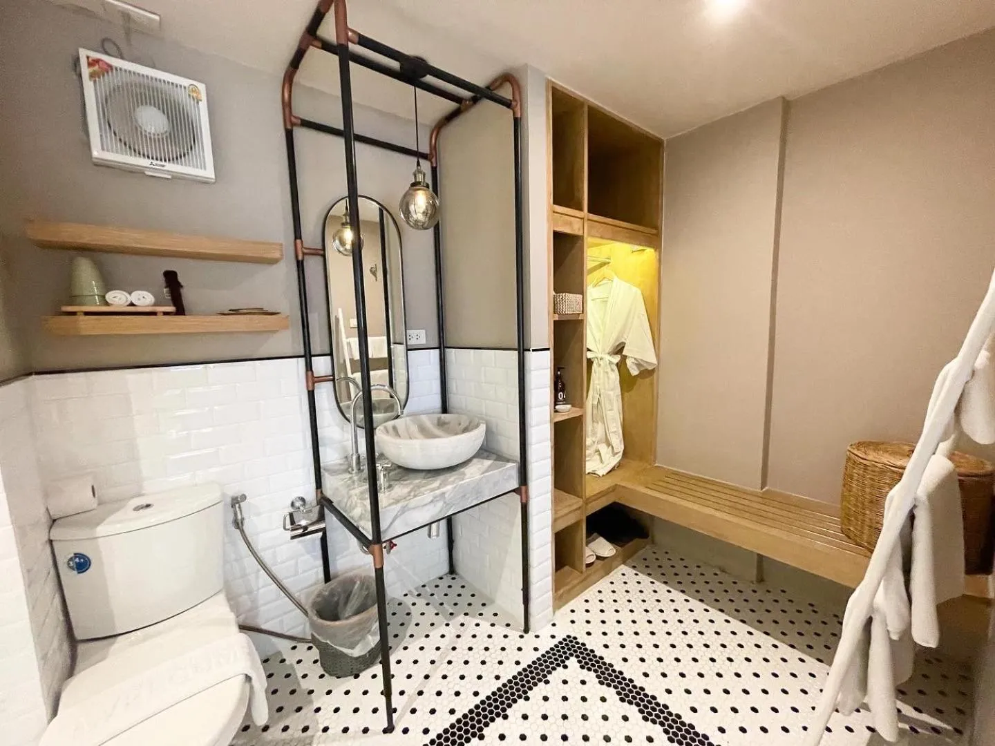 Toilet in Treevana Club Chiangmai