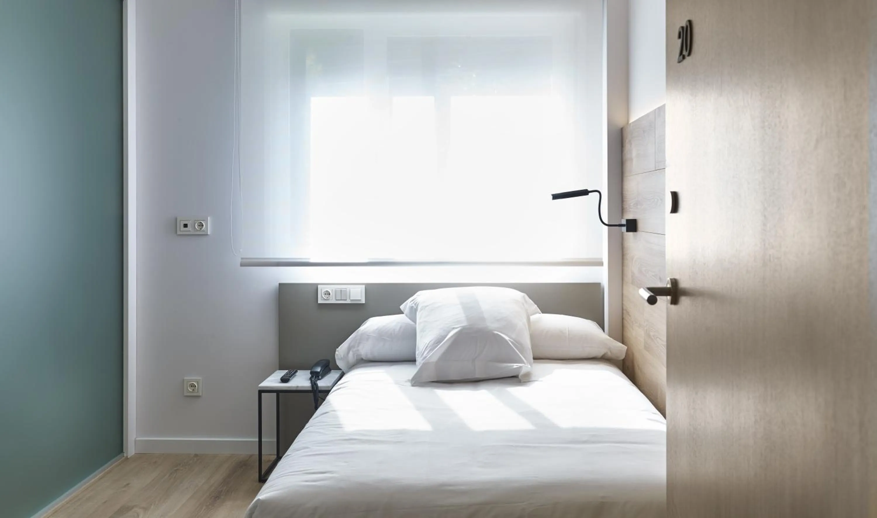 Photo of the whole room, Bed in Hotel Bide Bide Tolosa