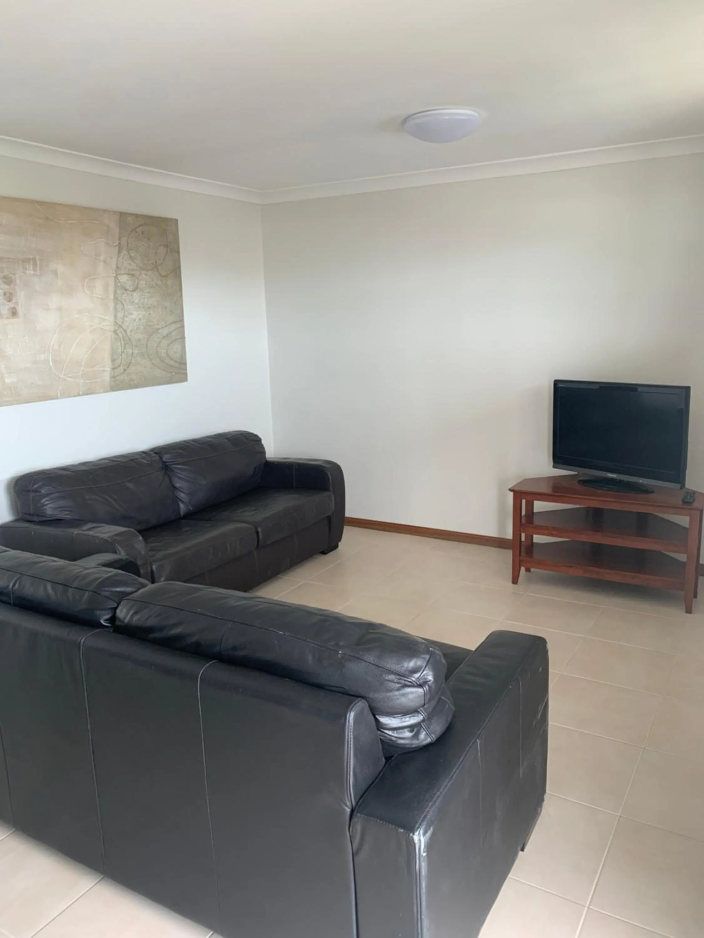 TV and multimedia in Airlie Beach Apartments