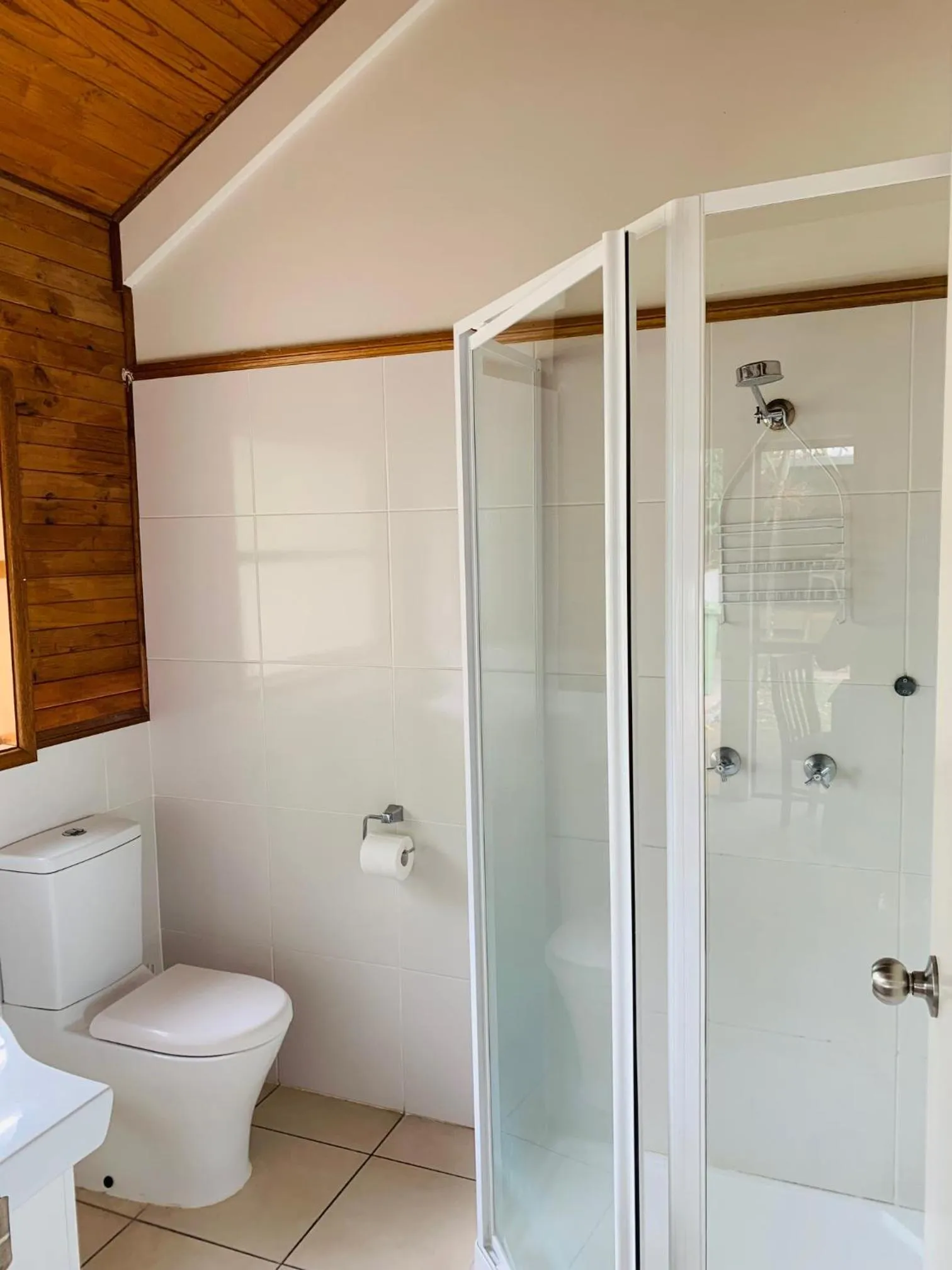 Bathroom in Airlie Beach Apartments