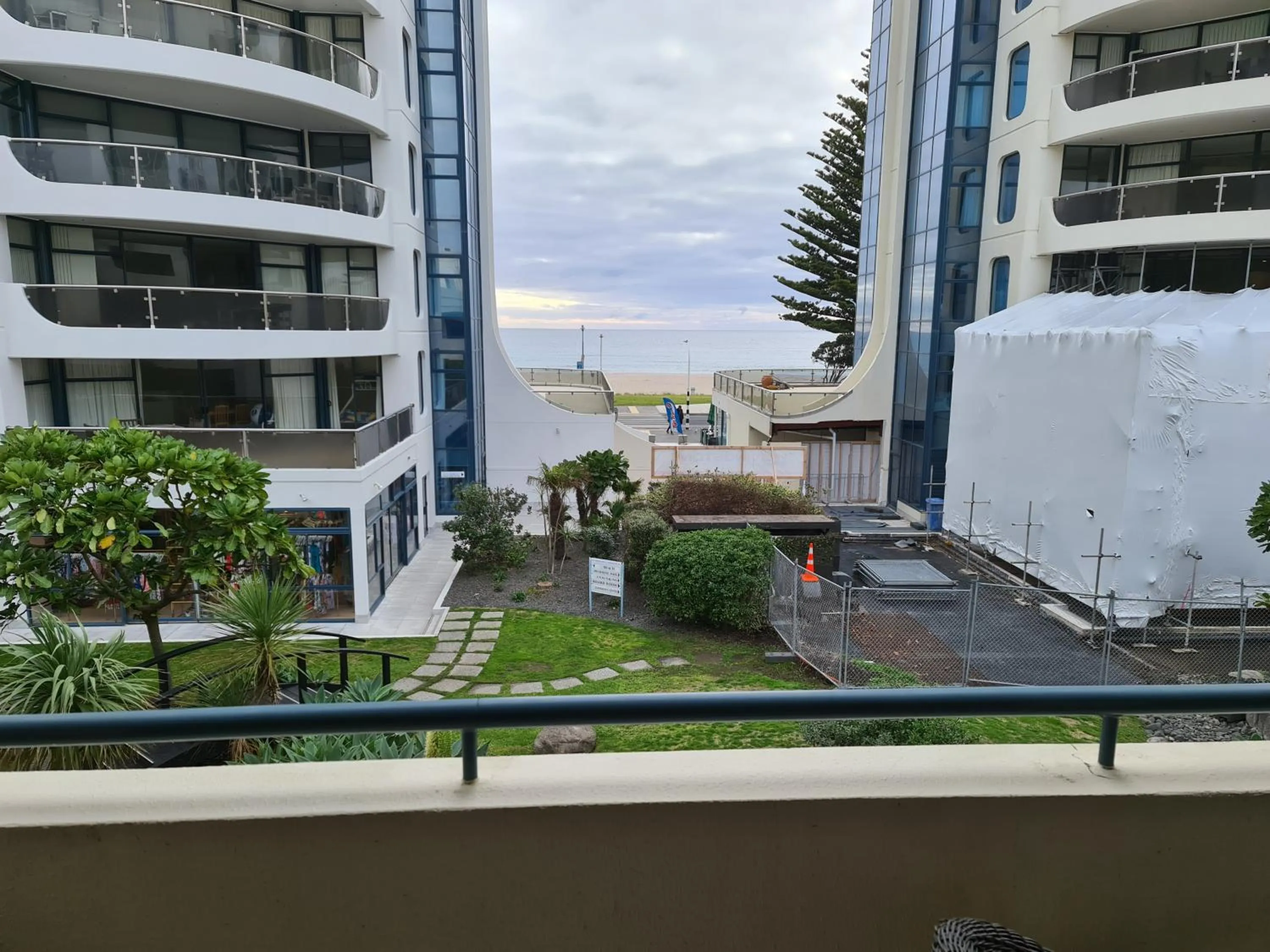 Sea view in Oceanside Resort & Twin Towers