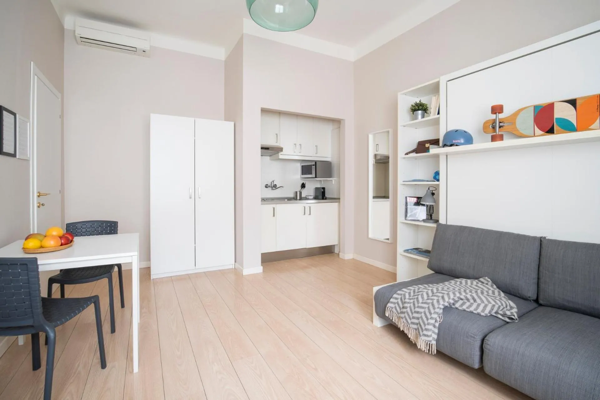 Dining area in Sigieri Residence Milano