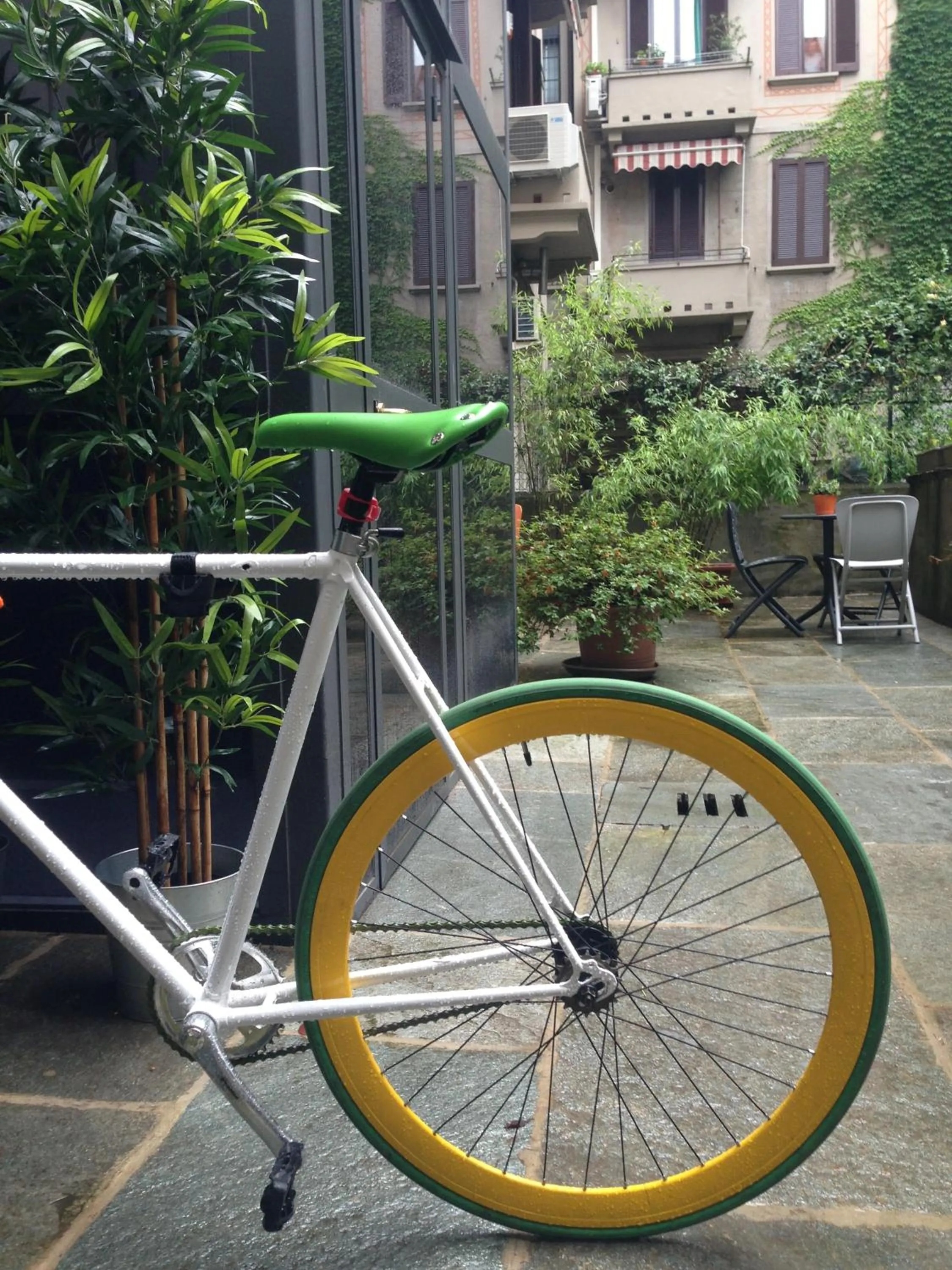 Garden in Sigieri Residence Milano