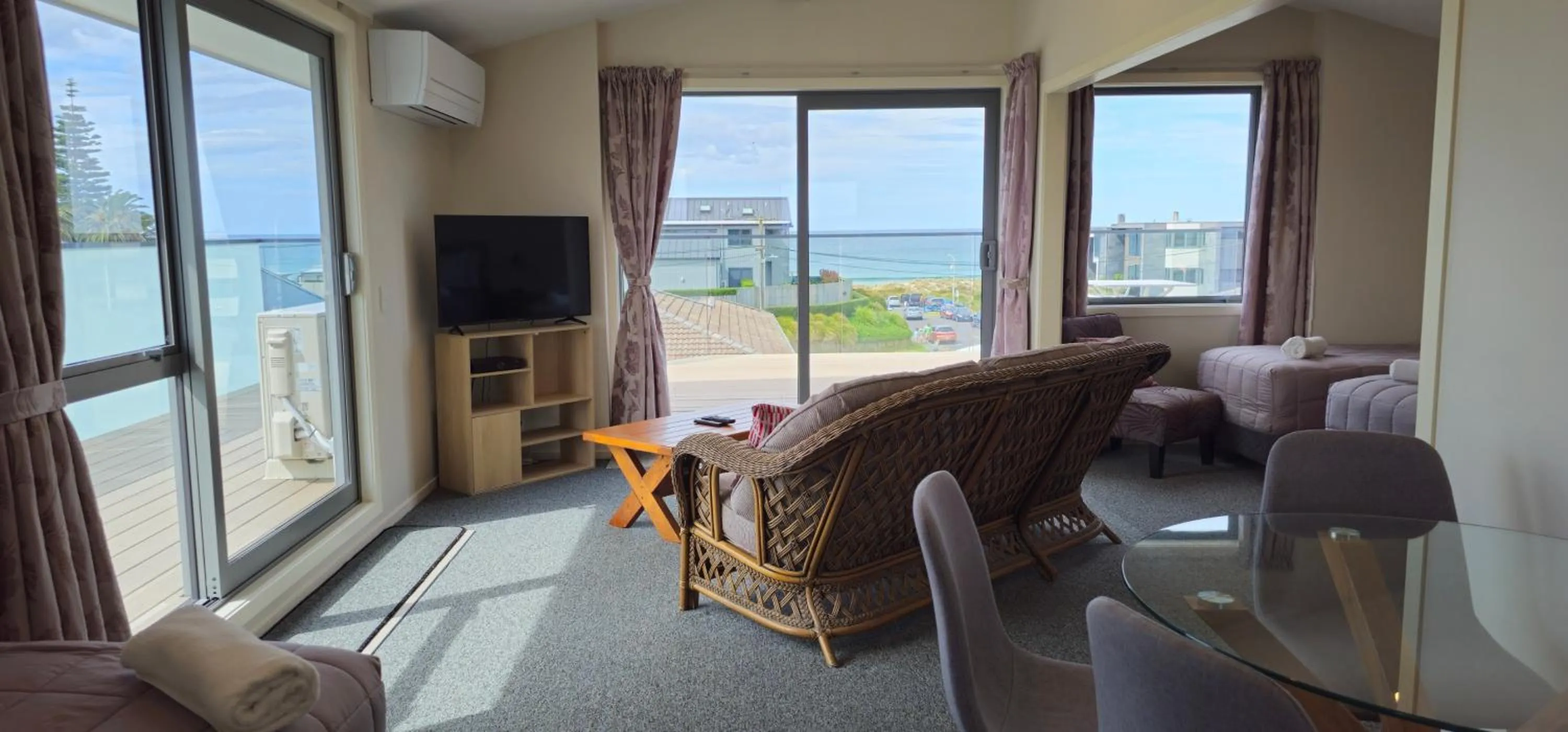 Boatshed Motel Apartments