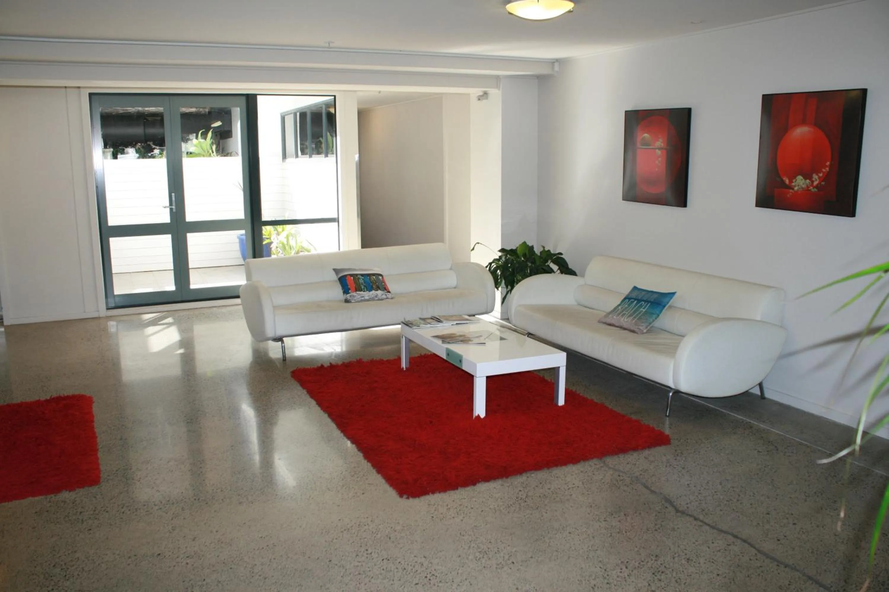 Lobby or reception in Atlas Suites and Apartments