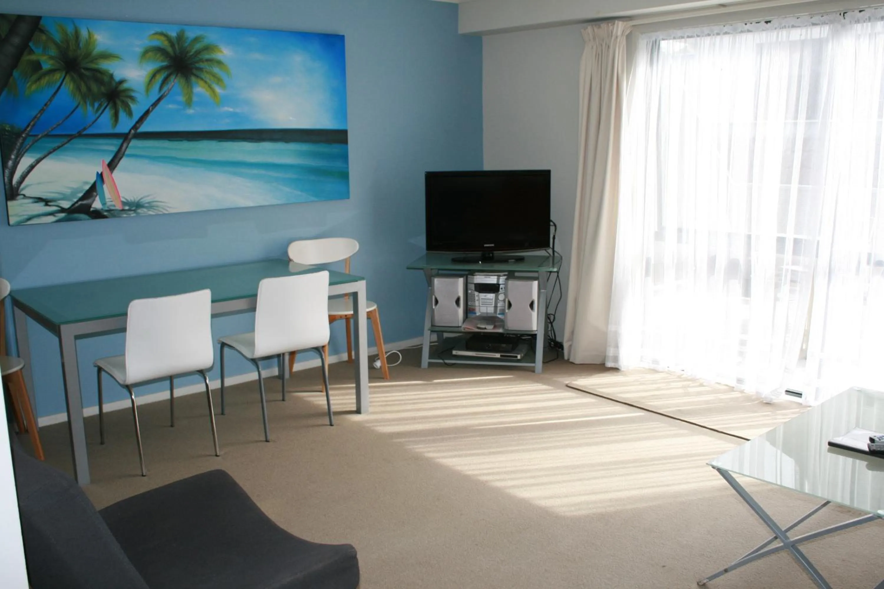 Living room in Atlas Suites and Apartments