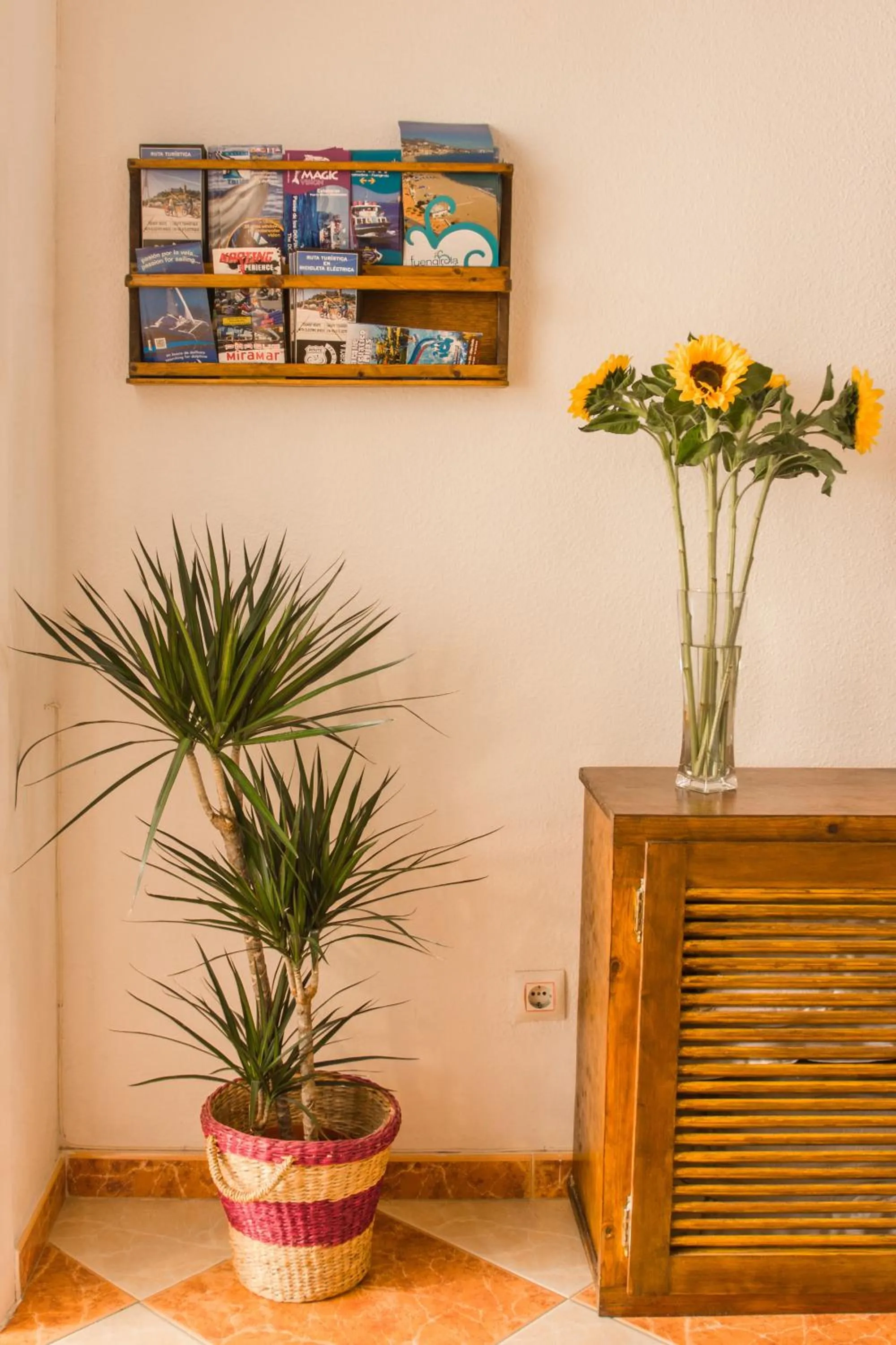 Decorative detail in Hostal Jomarijo