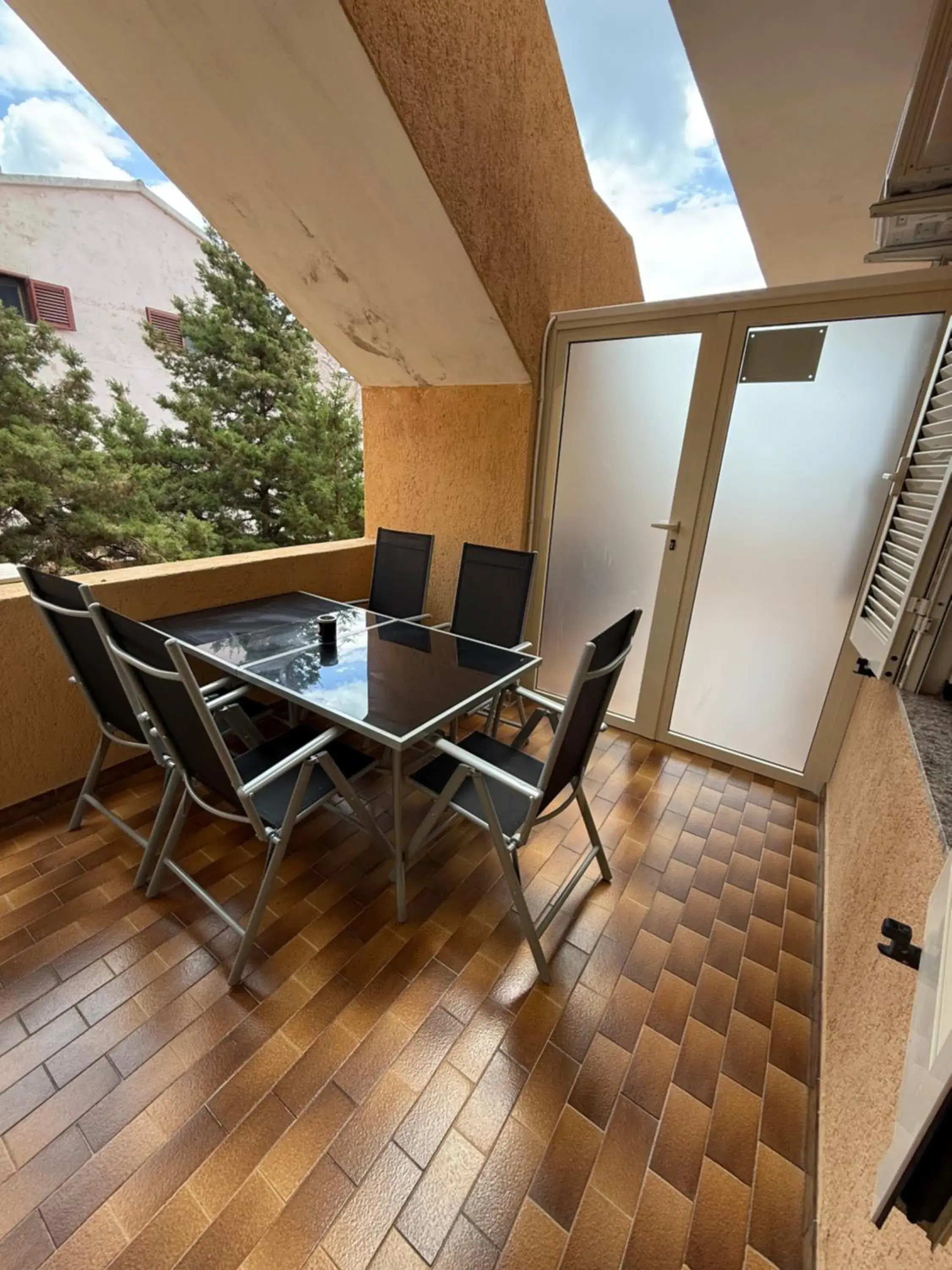 Two-Bedroom House in B&B Arcipelago Two-Bedroom House in B&B Arcipelago