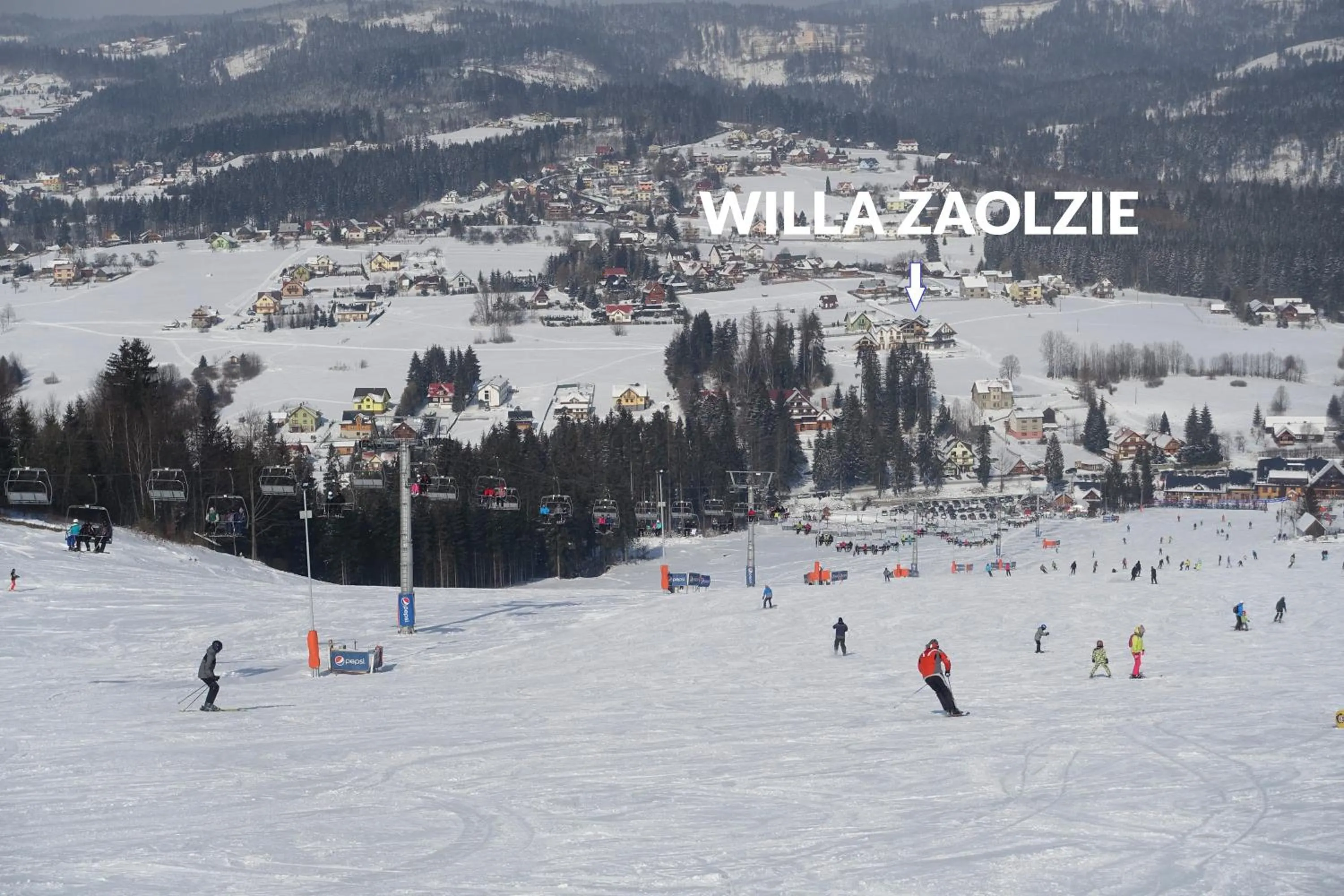 Skiing in Willa Zaolzie