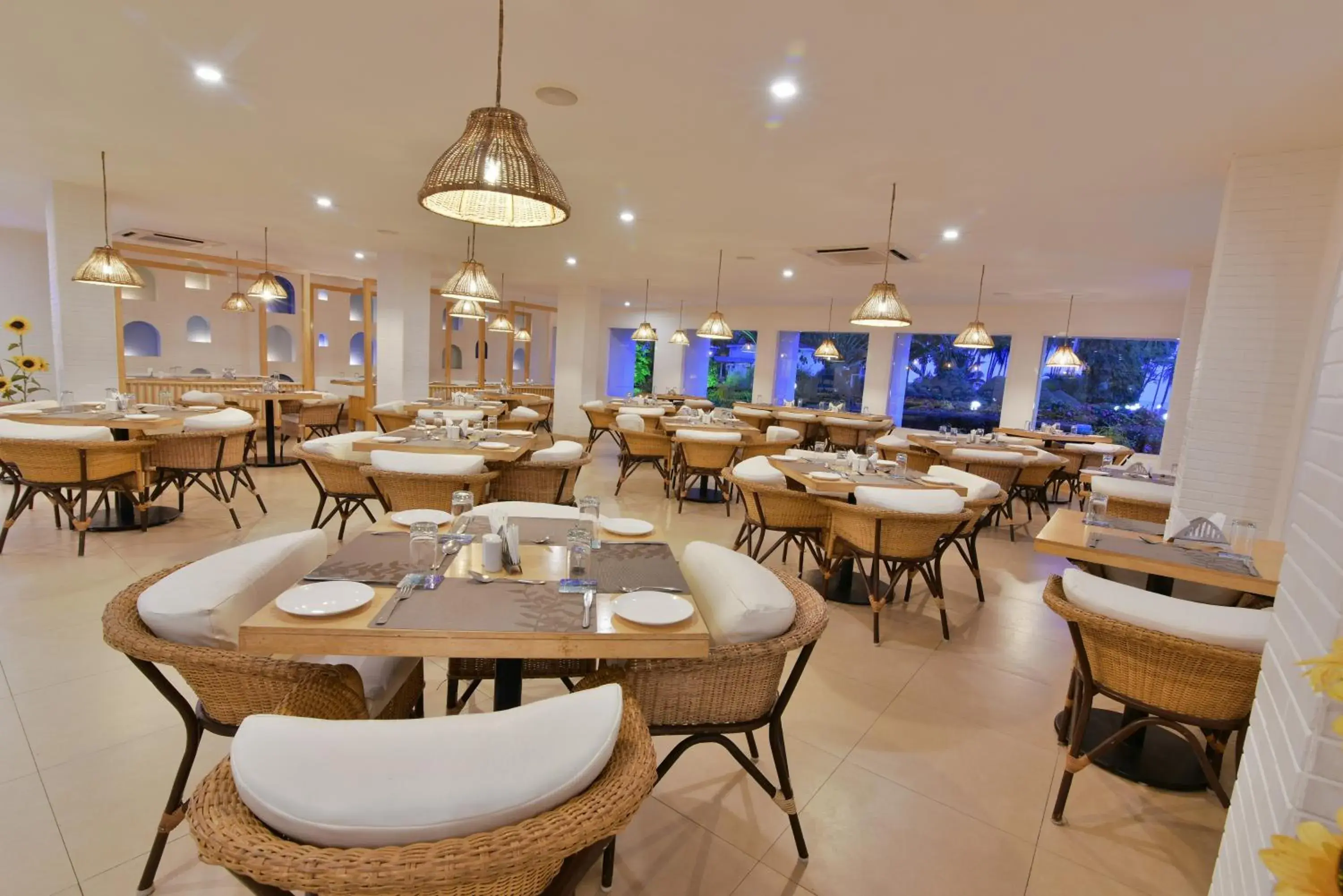 Restaurant/places to eat in Peerless Resort Sri Vijaya Puram Restaurant/places to eat in Peerless Resort Sri Vijaya Puram