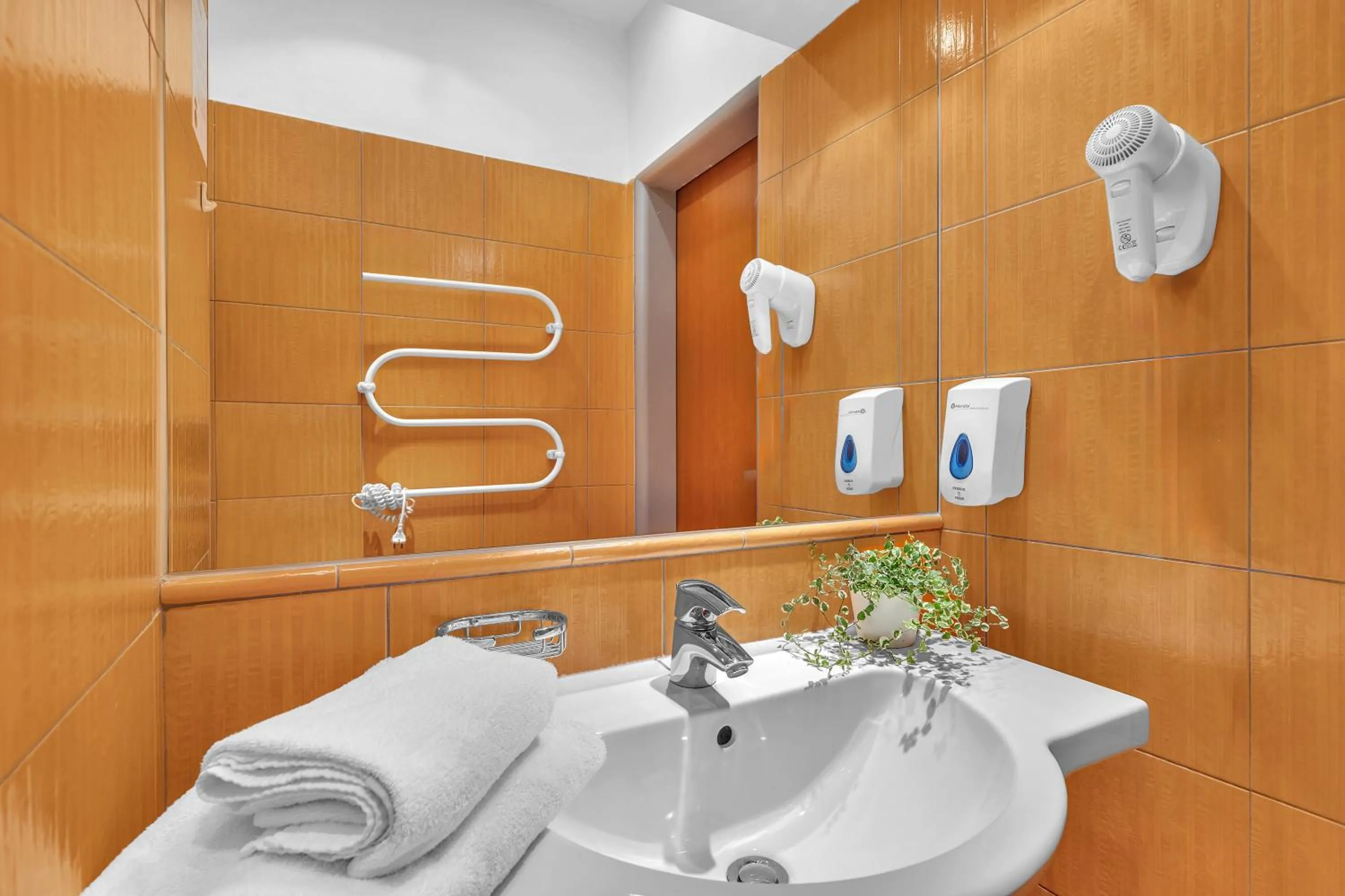 Bathroom in Abitohotel