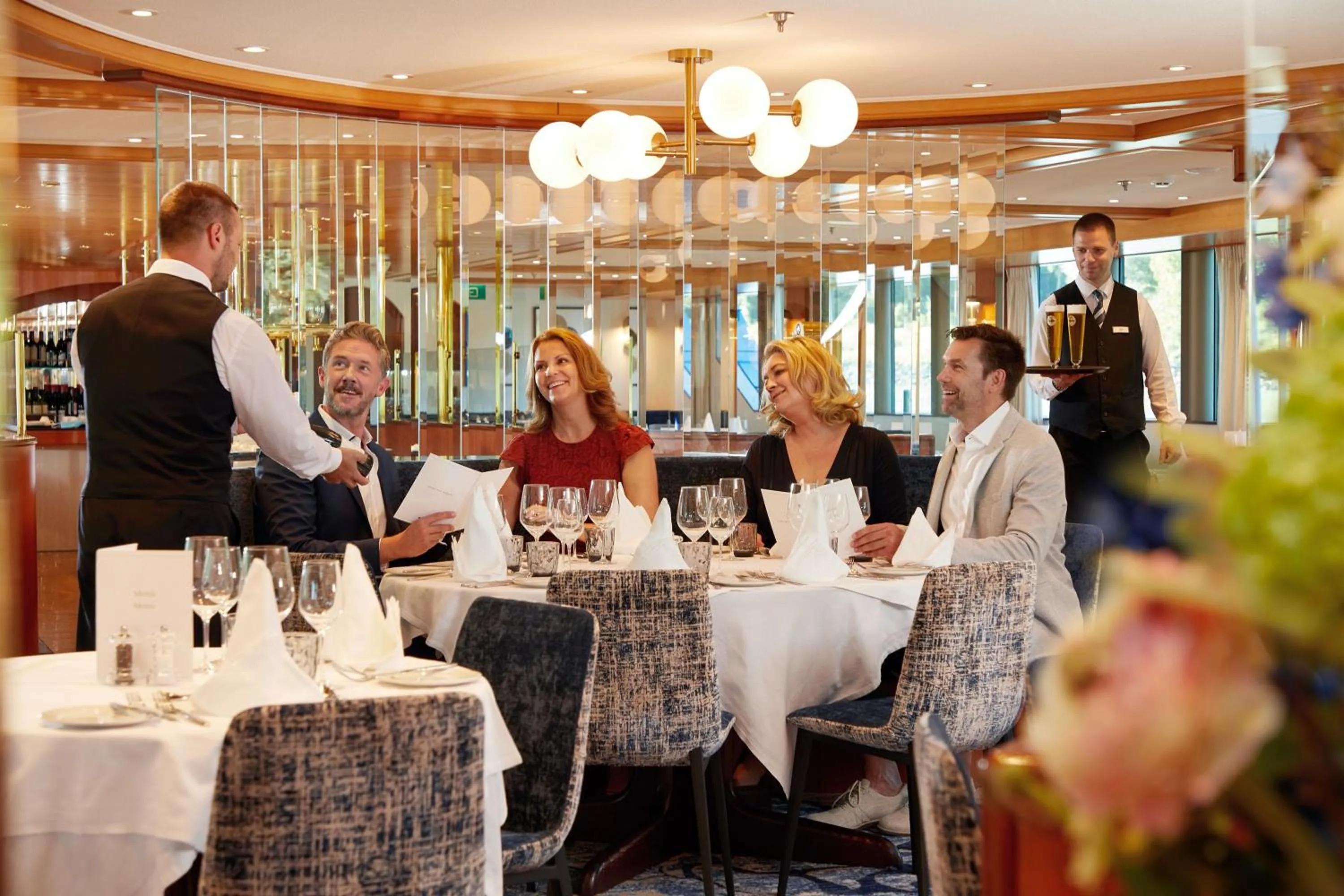 Restaurant/places to eat in VIVA RIVERSIDE Altstadt Düsseldorf