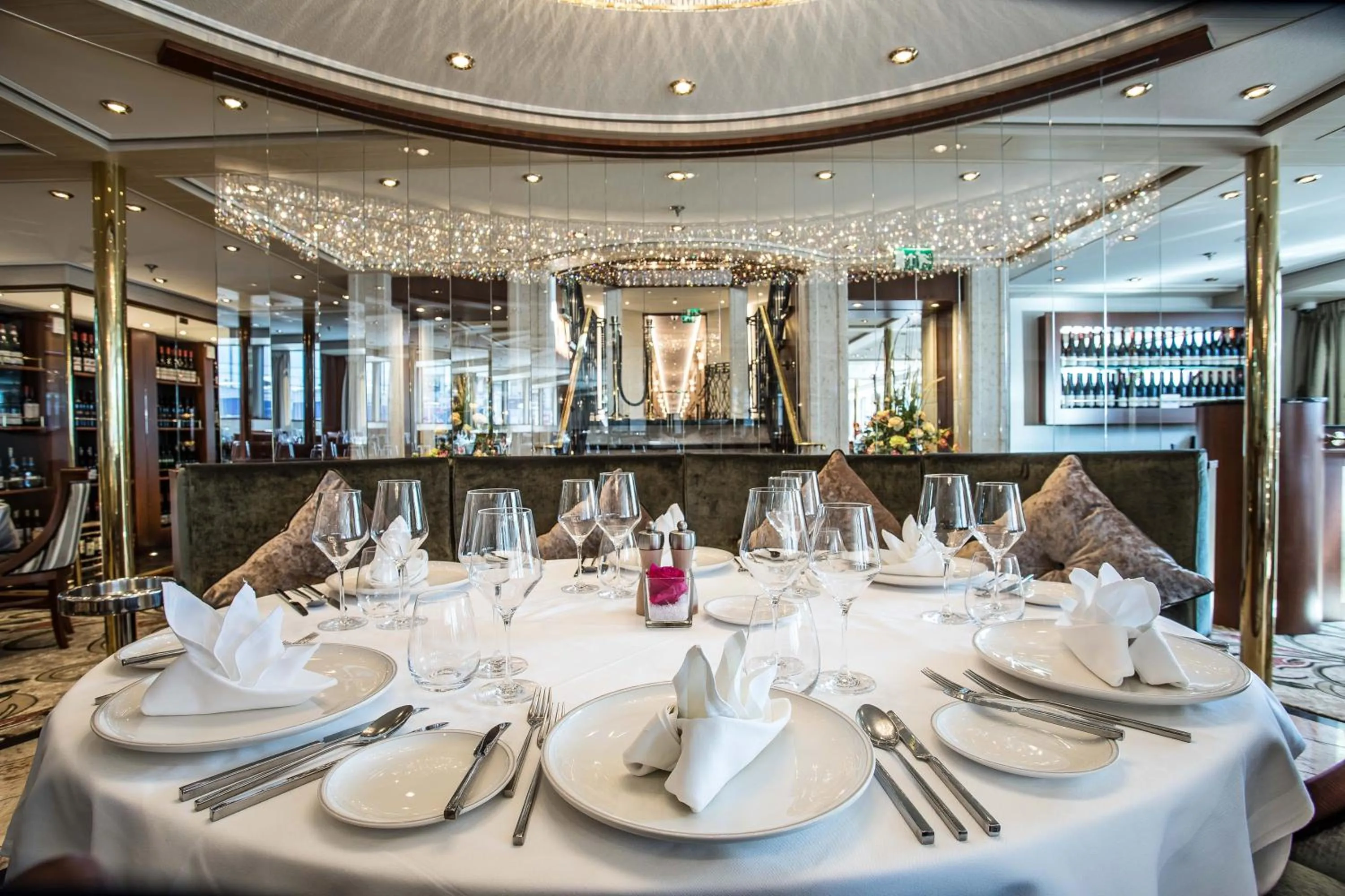 Restaurant/places to eat in VIVA RIVERSIDE Altstadt Düsseldorf