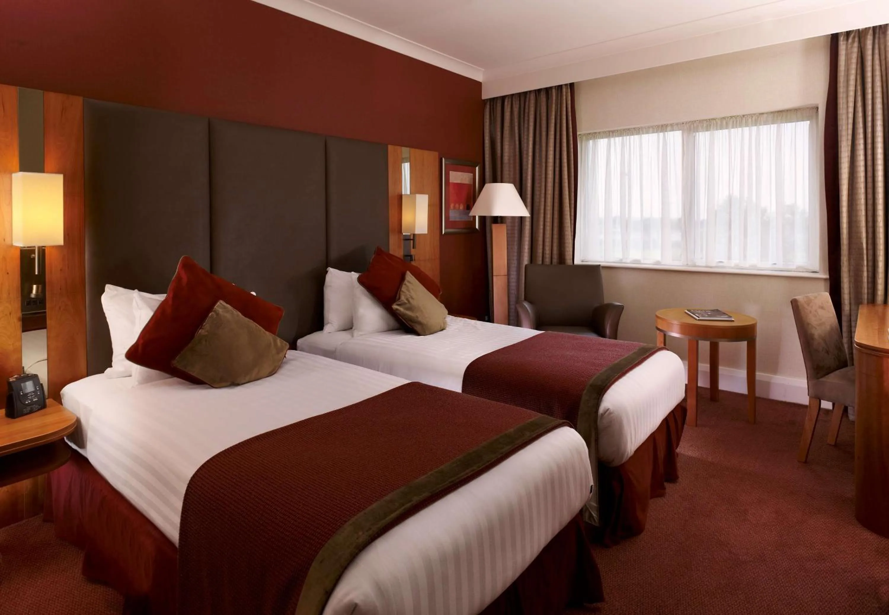 Bed in DoubleTree by Hilton Sheffield Park