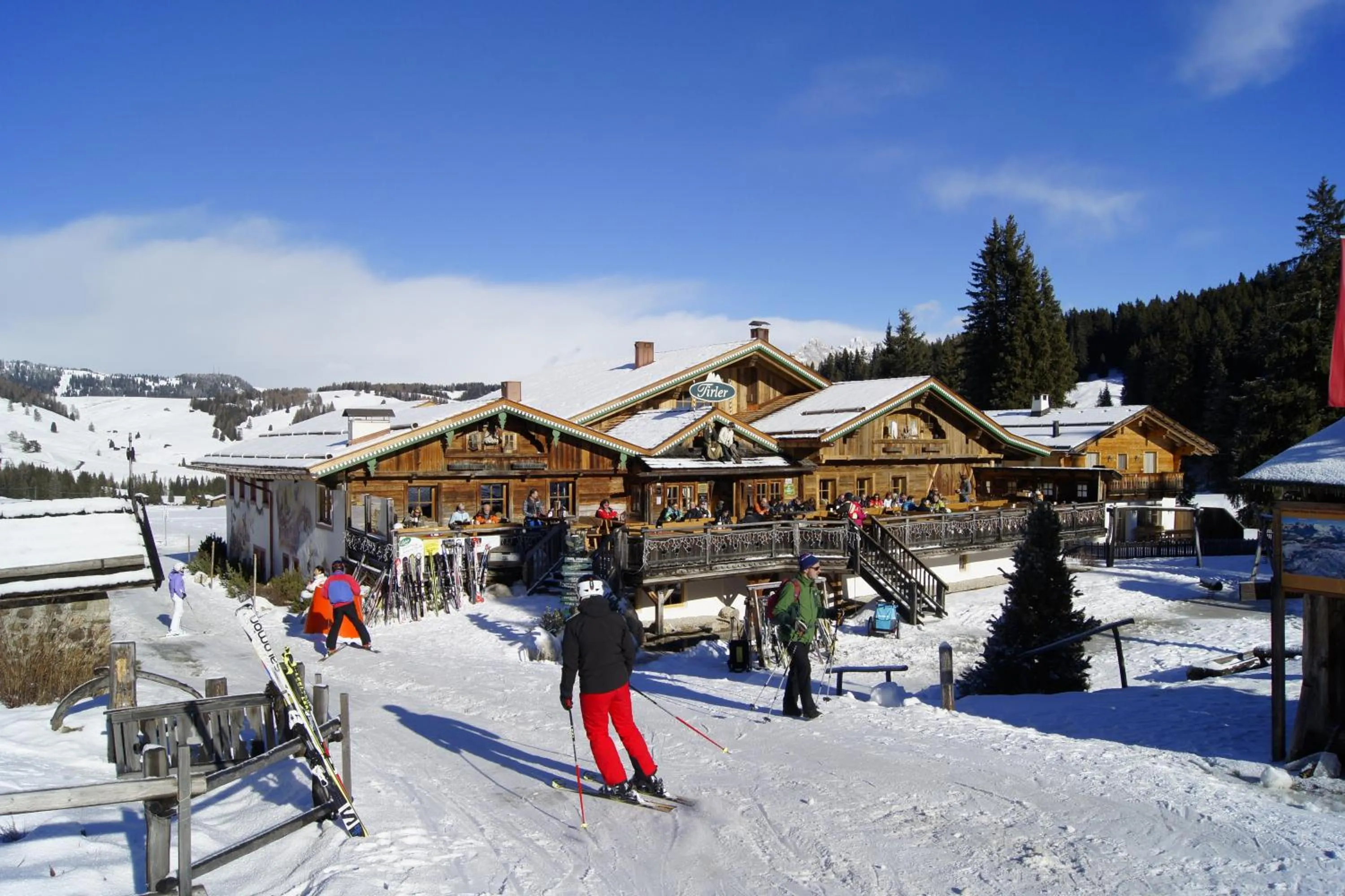 Restaurant/places to eat in Dolomites Living Hotel Tirler