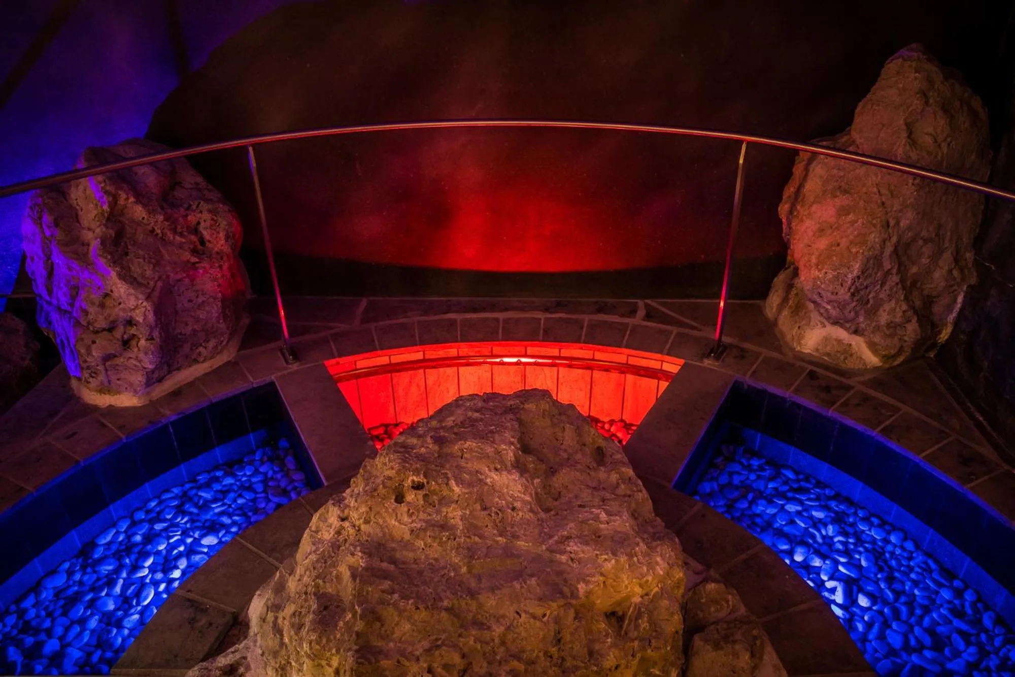 Spa and wellness centre/facilities in Dolomites Living Hotel Tirler