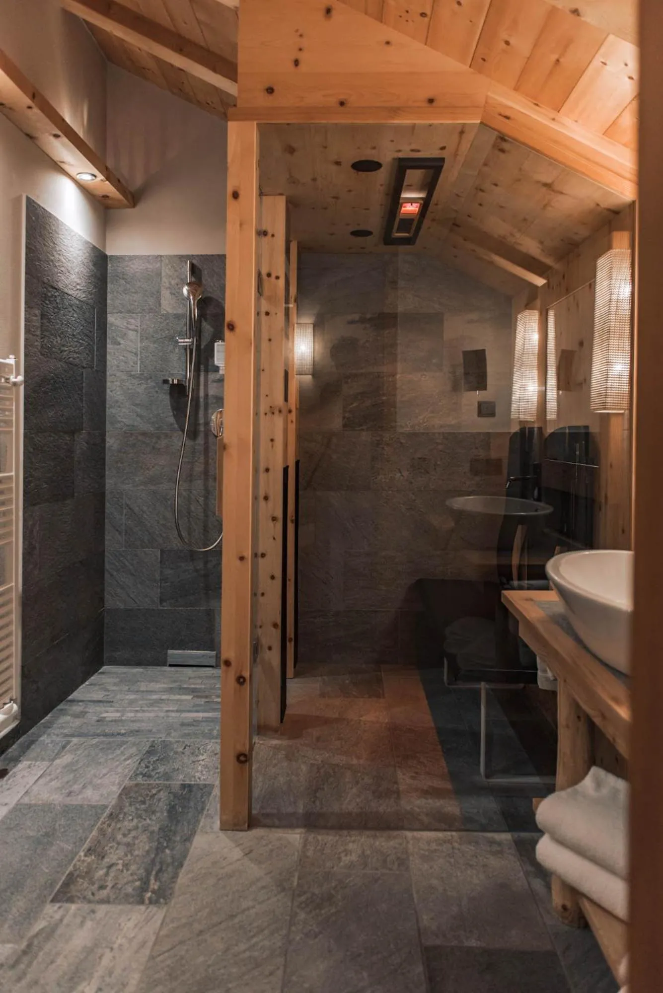 Shower in Dolomites Living Hotel Tirler