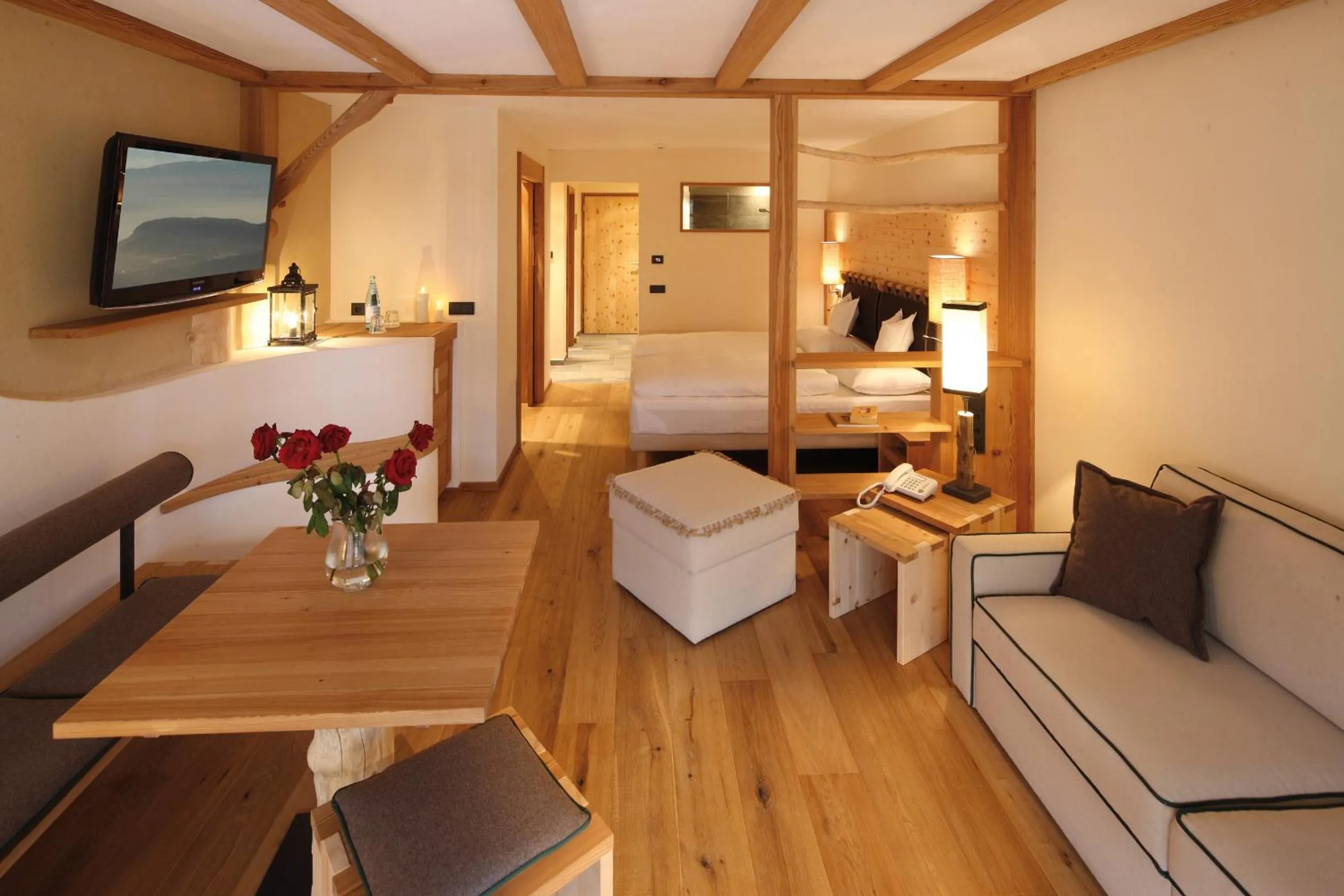 Photo of the whole room in Dolomites Living Hotel Tirler