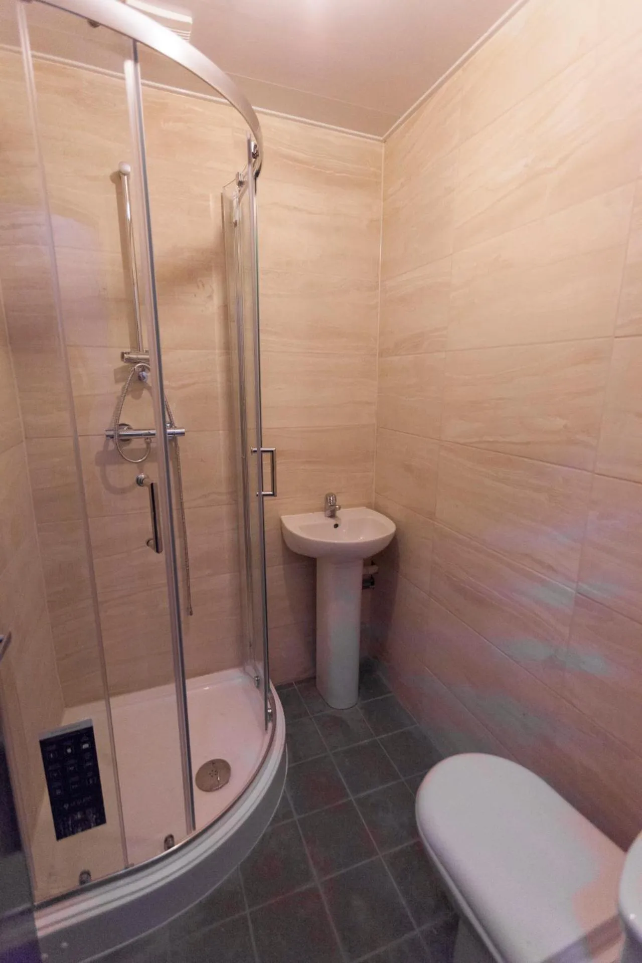 Shower in Fenham Hotel express