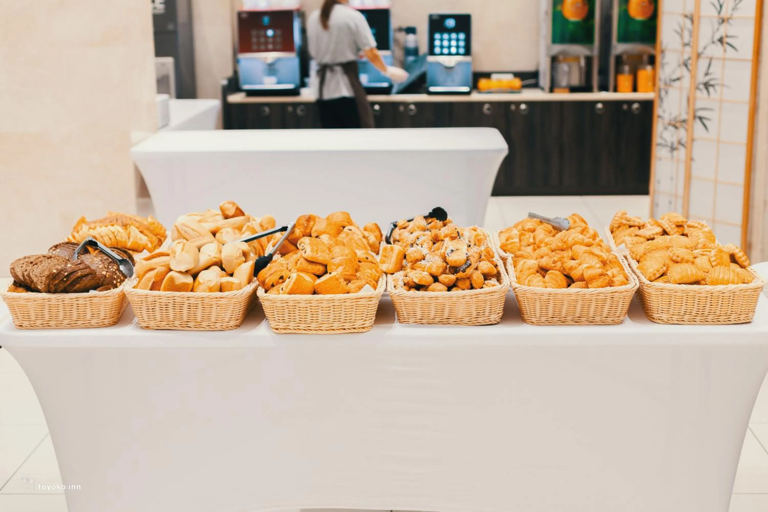 Breakfast in Toyoko INN Marseille Saint Charles