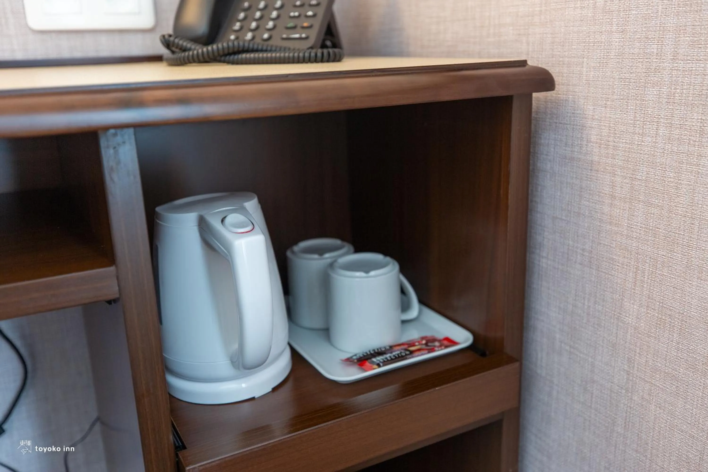 Coffee/tea facilities in Toyoko INN Marseille Saint Charles