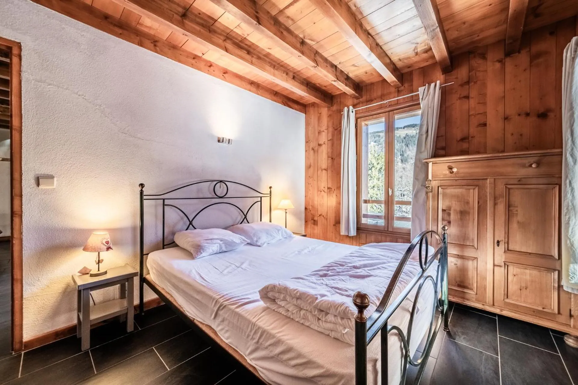 Bed in MAISON ROSE 3