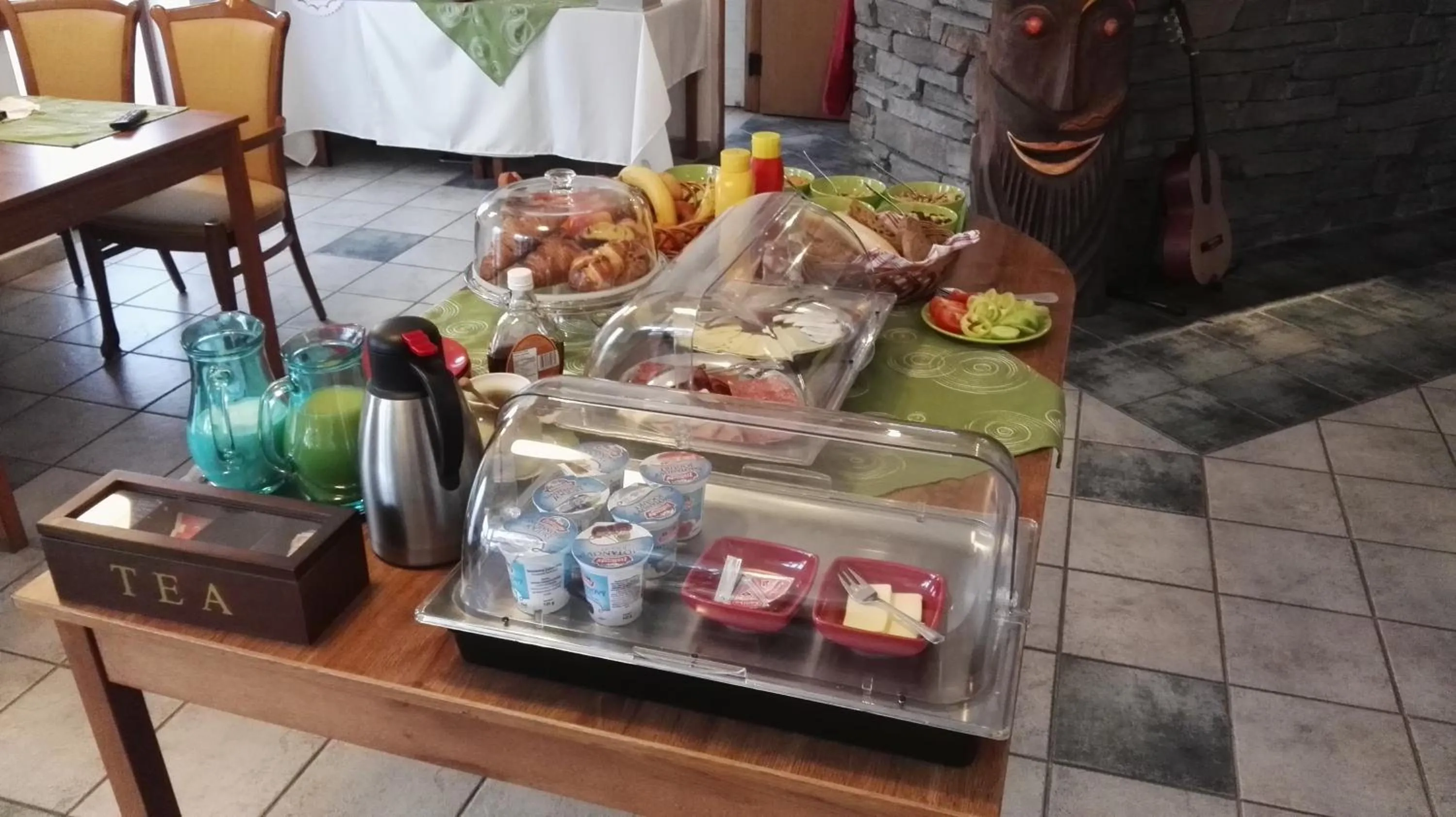 Buffet breakfast in Penzión Pleso