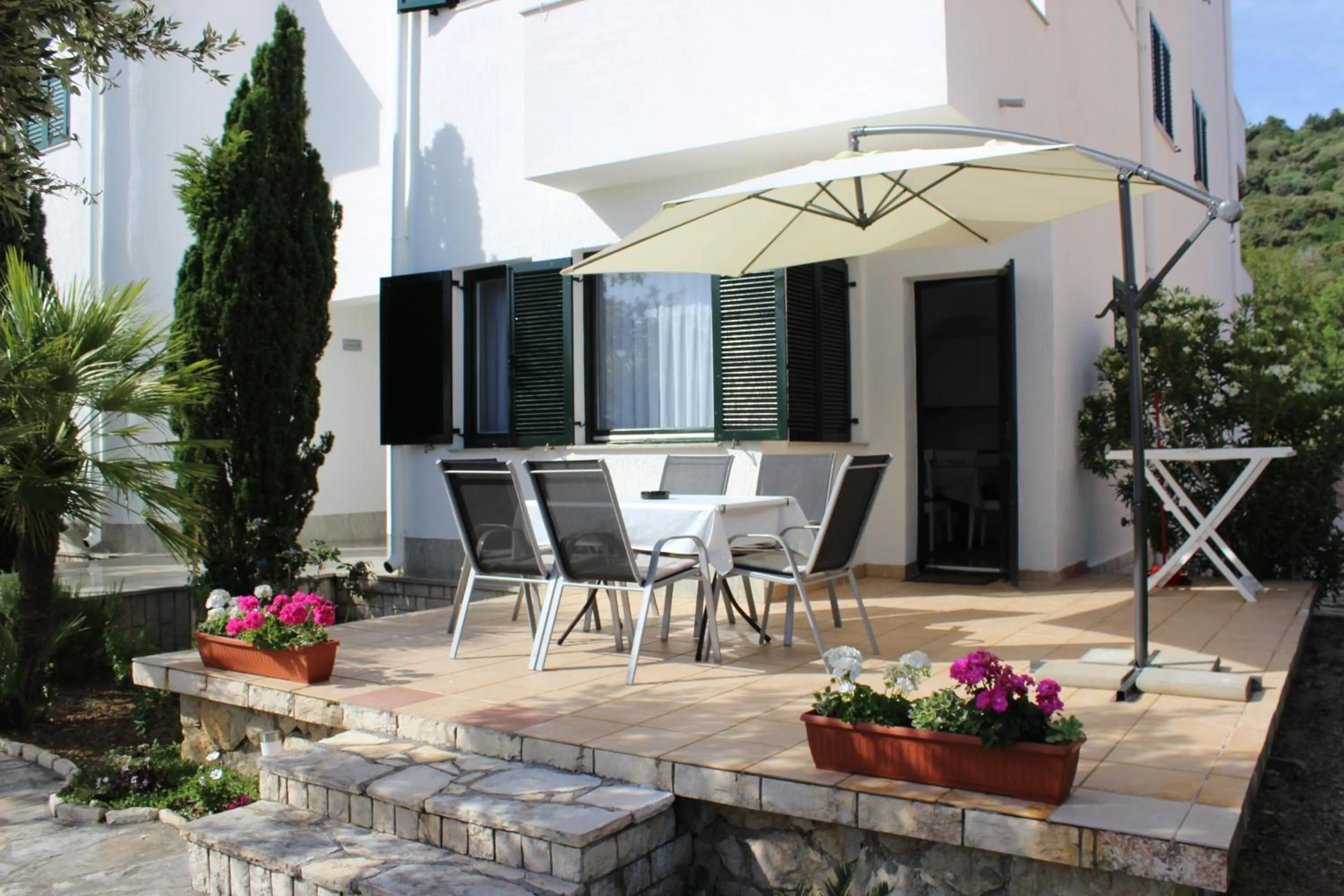 Garden in Apartments Čuljak Rab
