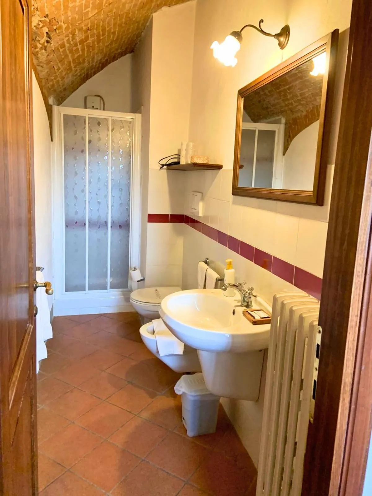 Bathroom in Borgo Bottaia