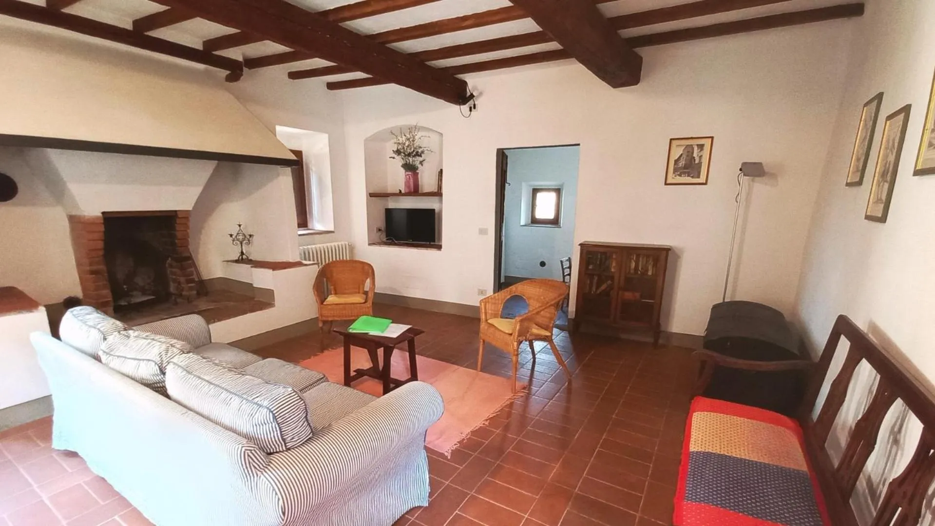 Living room in Borgo Bottaia